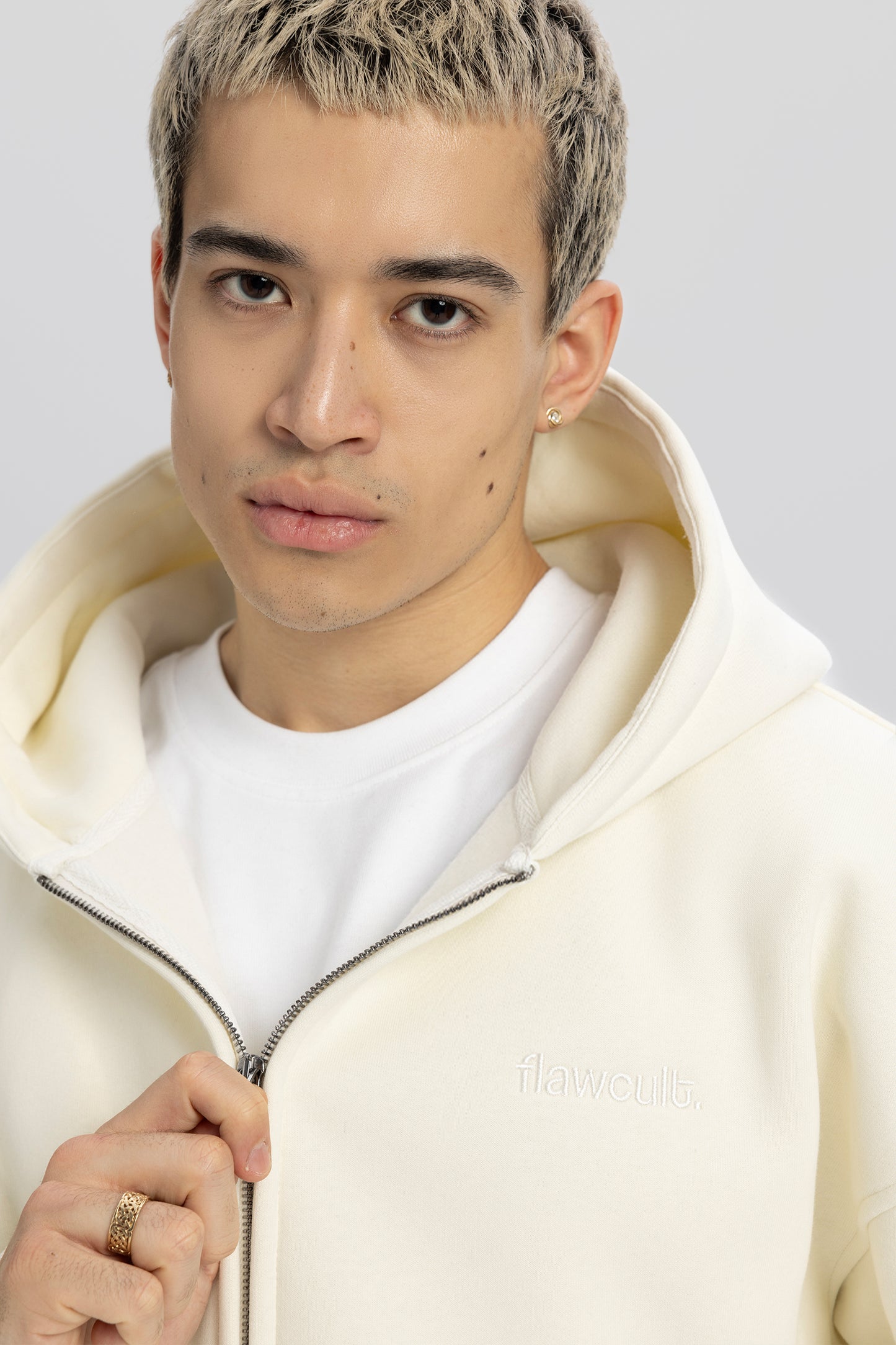 Basic Cream Zip Hoodie