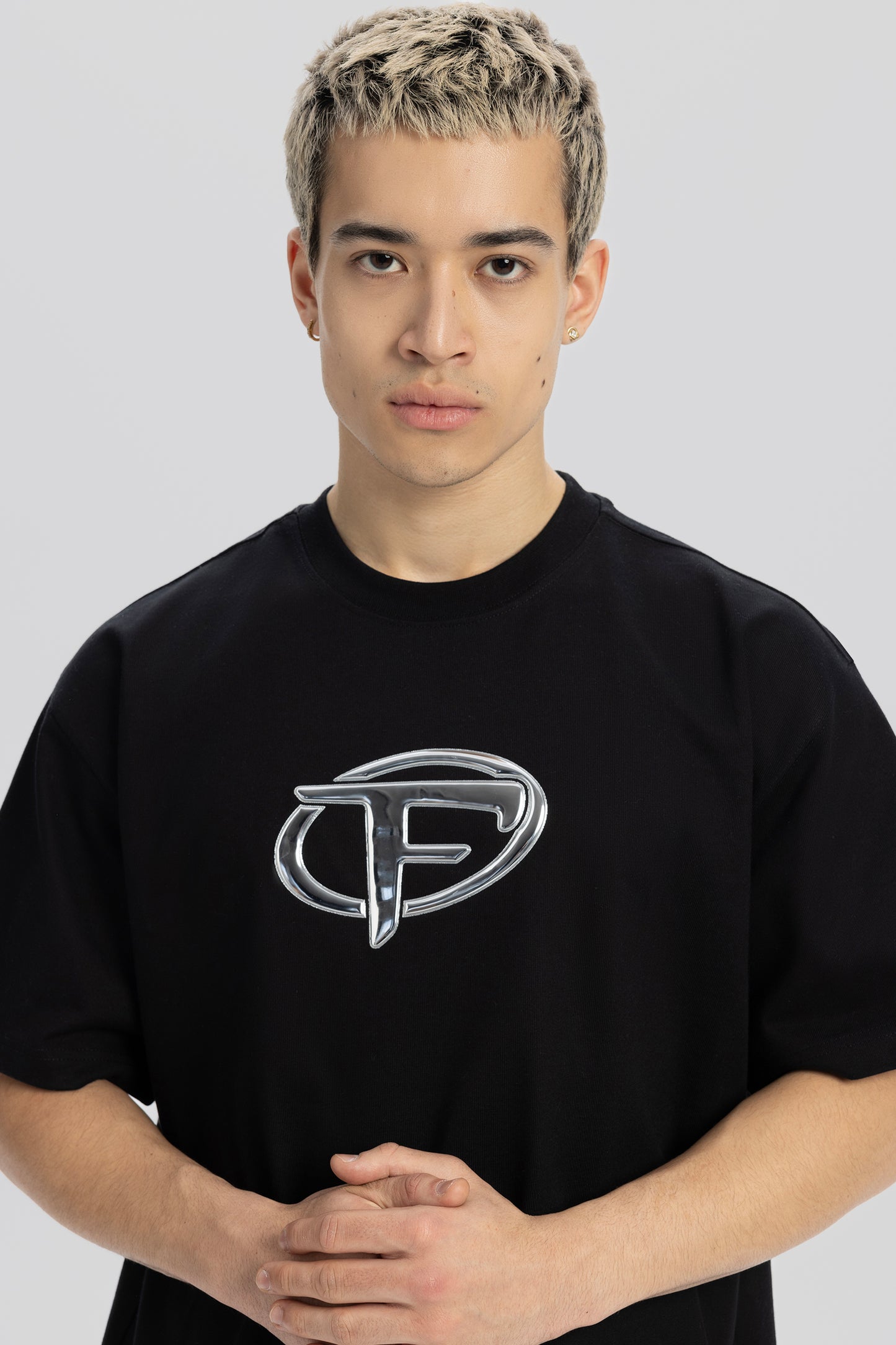 Hype - F Hologram Black Print Tee