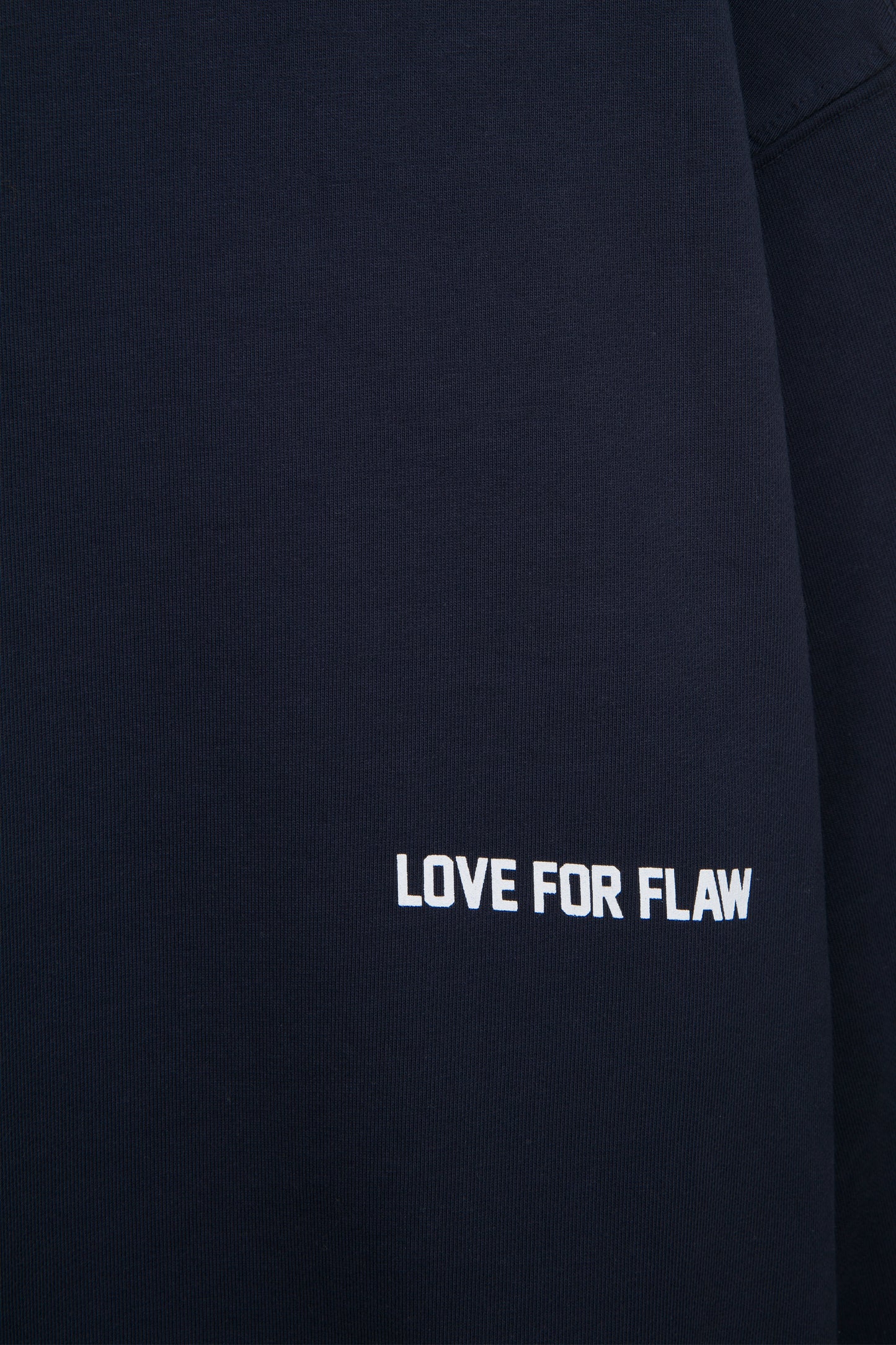 "SHY GIRL" PRINT SWEATSHIRT NAVY