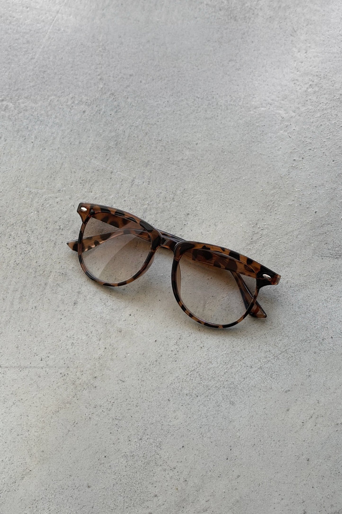 Aviora Eyeglasses