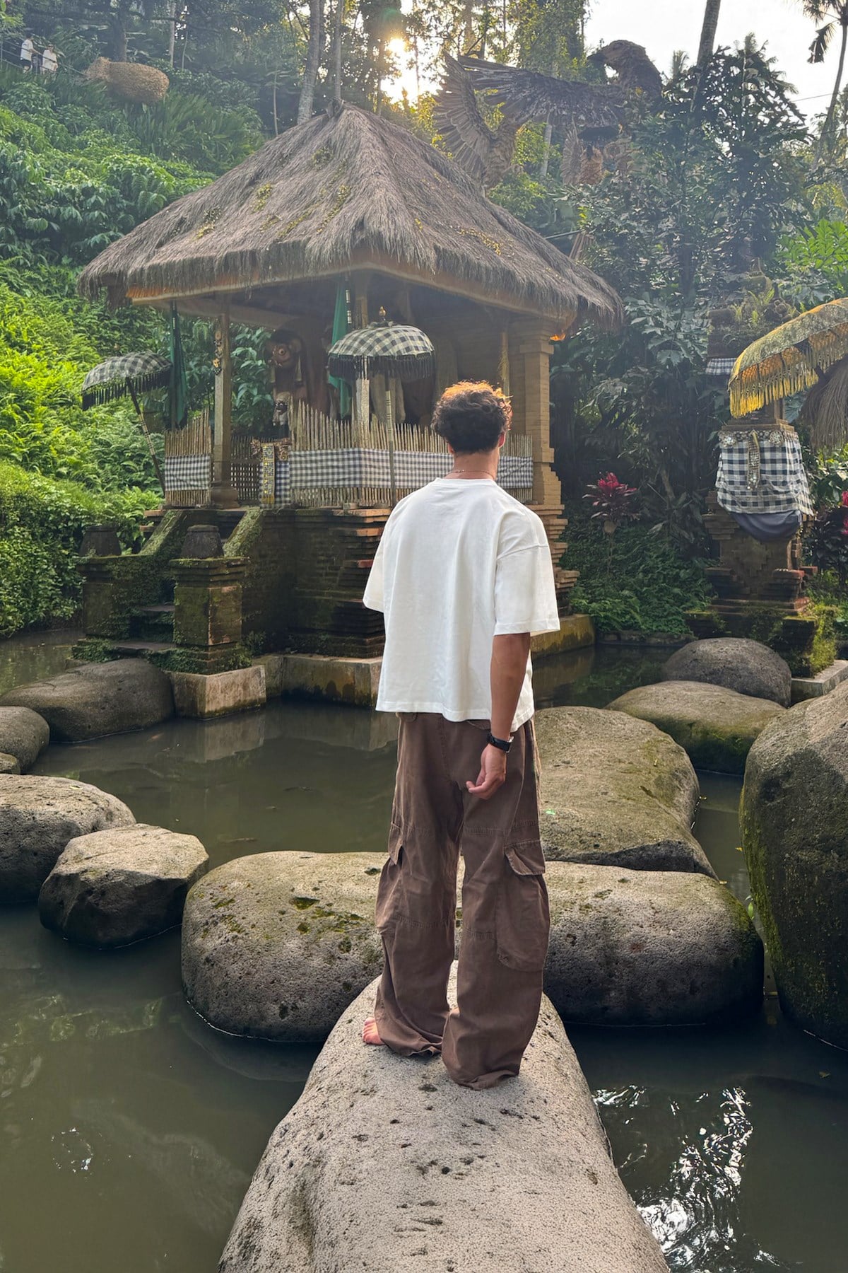 Basic Boxy Fit Off-White T-shirt