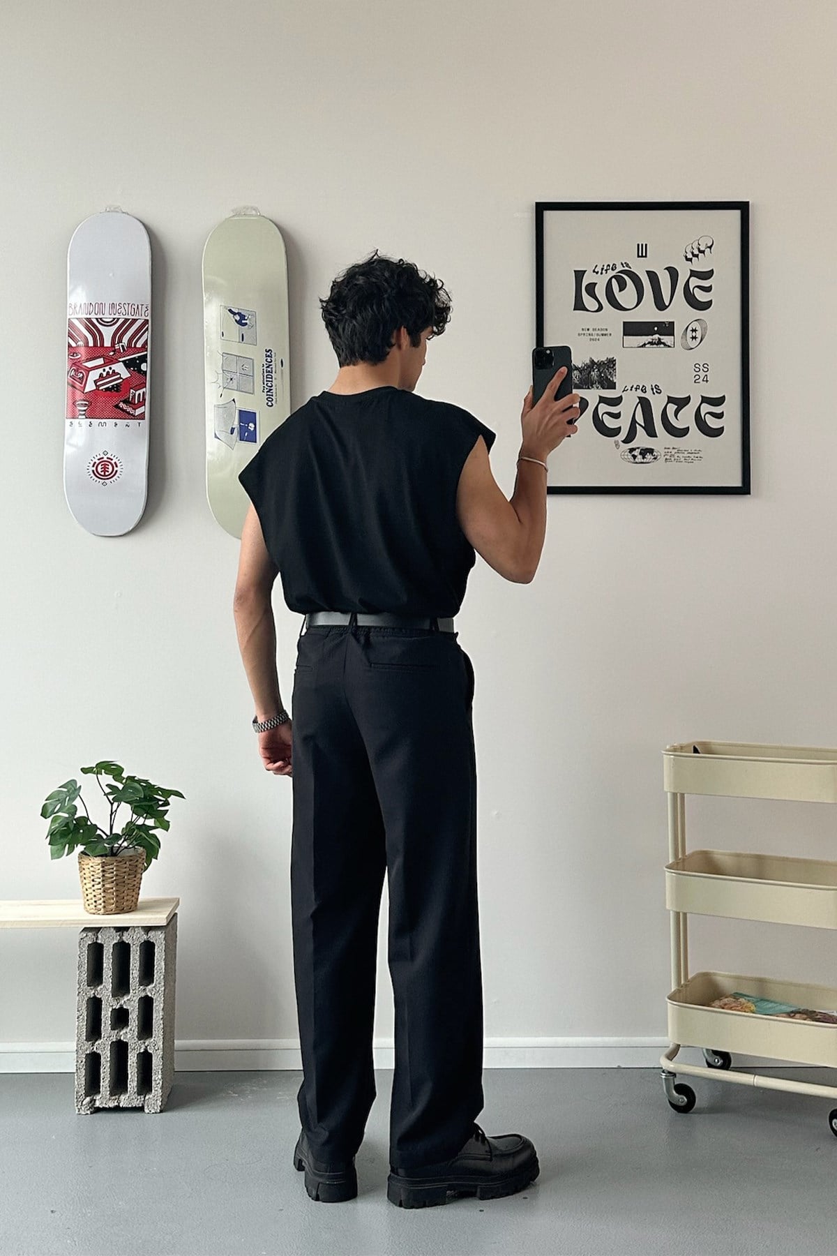 Basic Black Sleeveless Tank Top