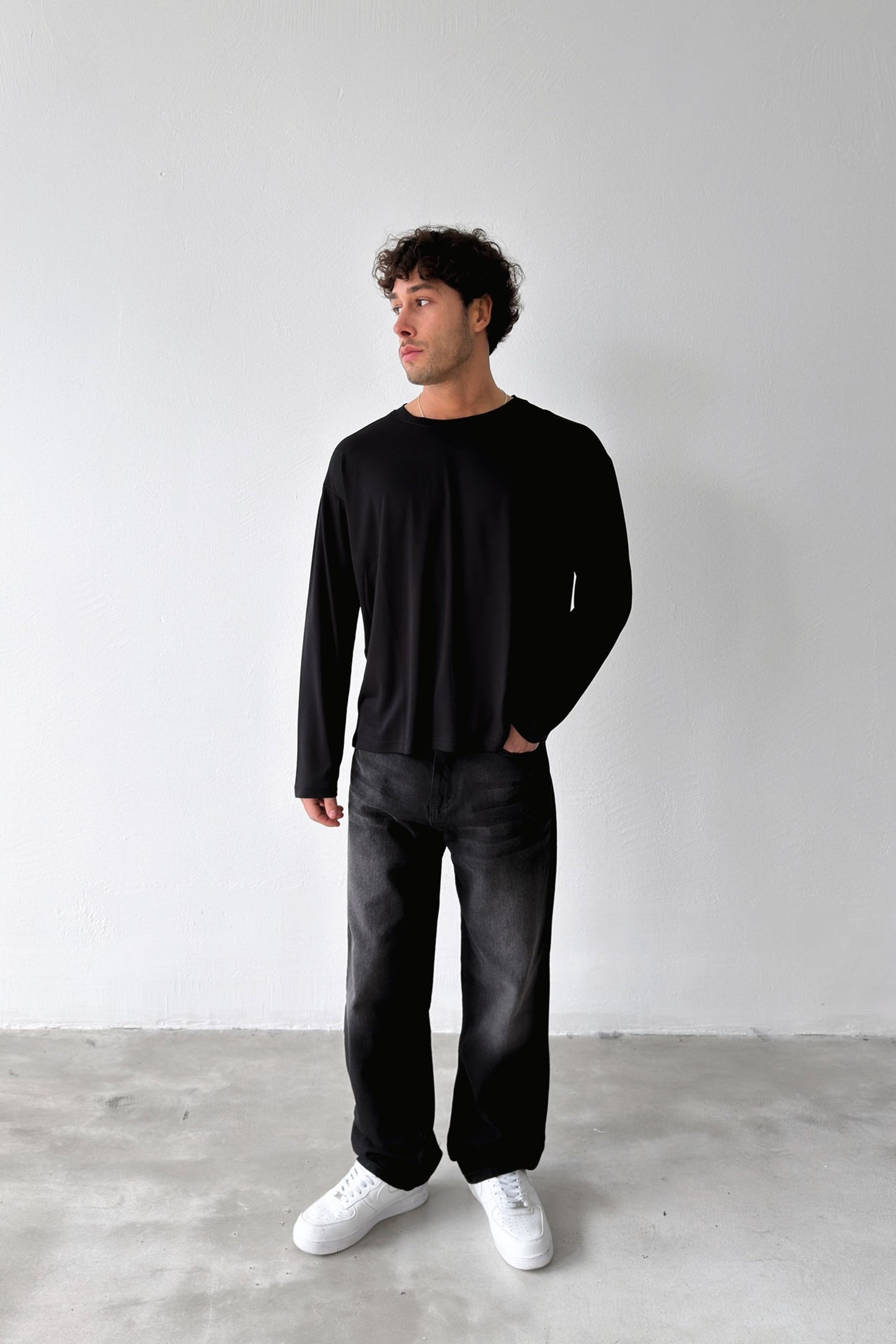 Basic Long-Sleeve T-Shirt