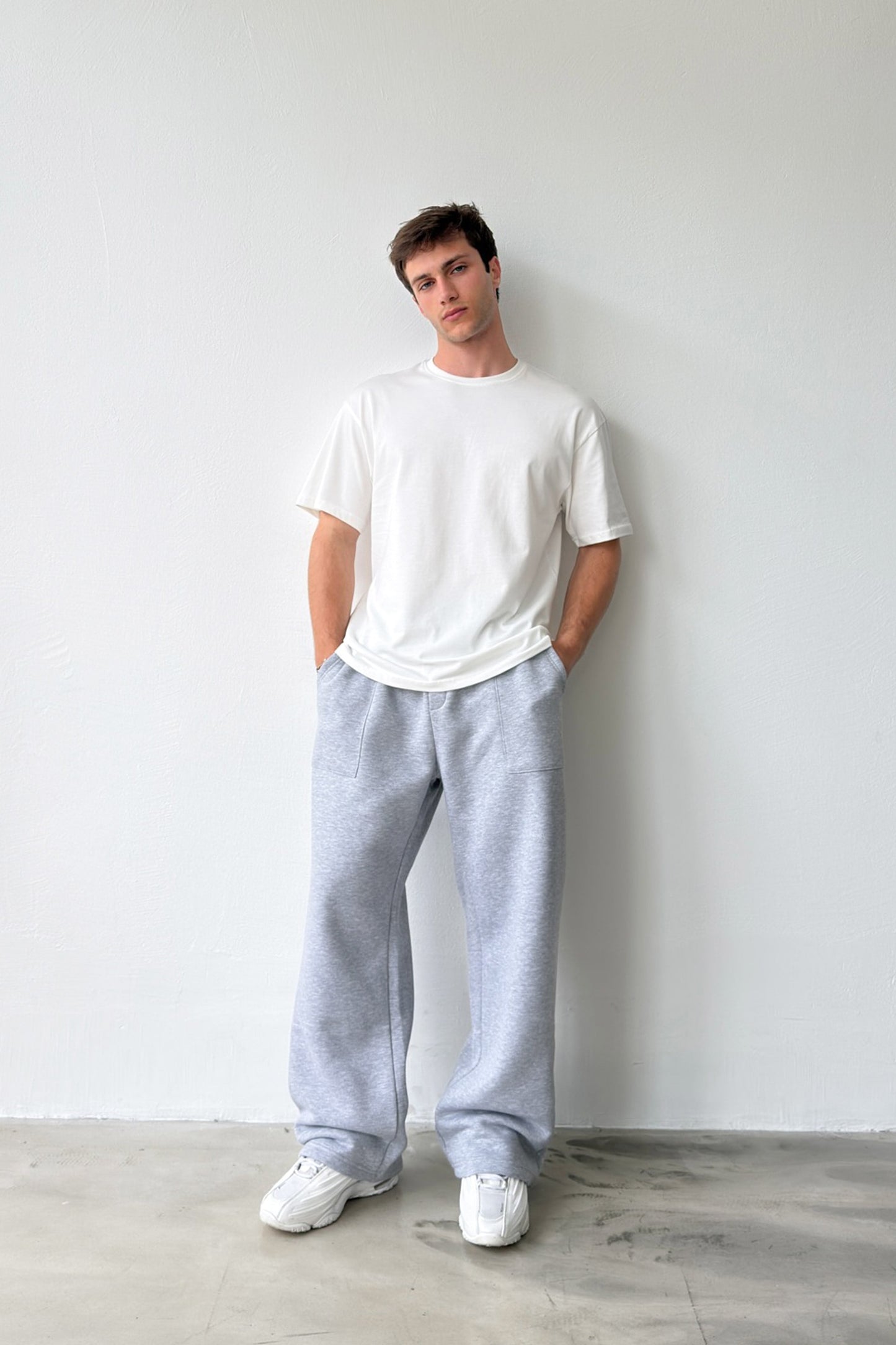 Baggy Sweatpants with Pocket Stitching Detail