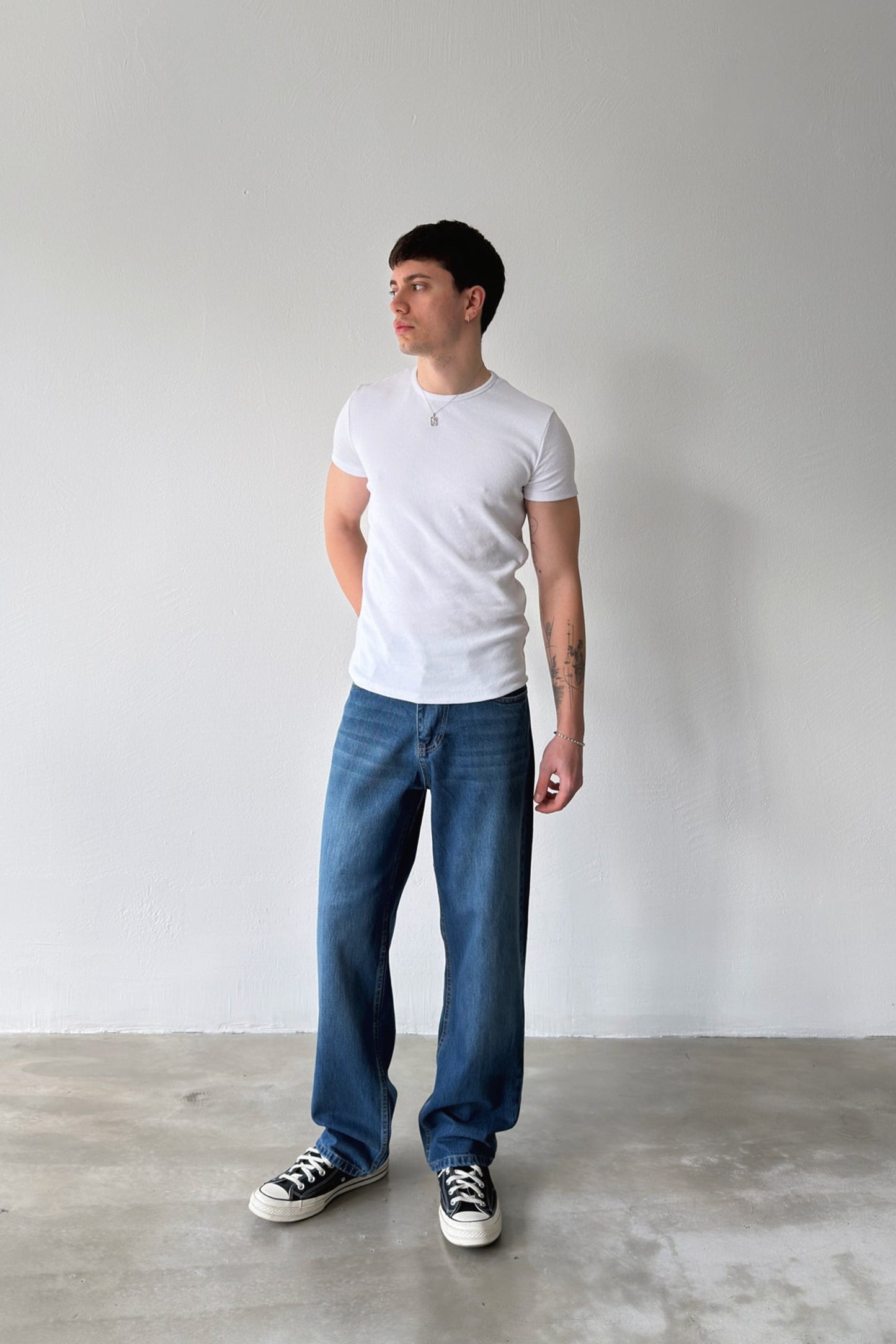 Distressed Style Regular Jeans