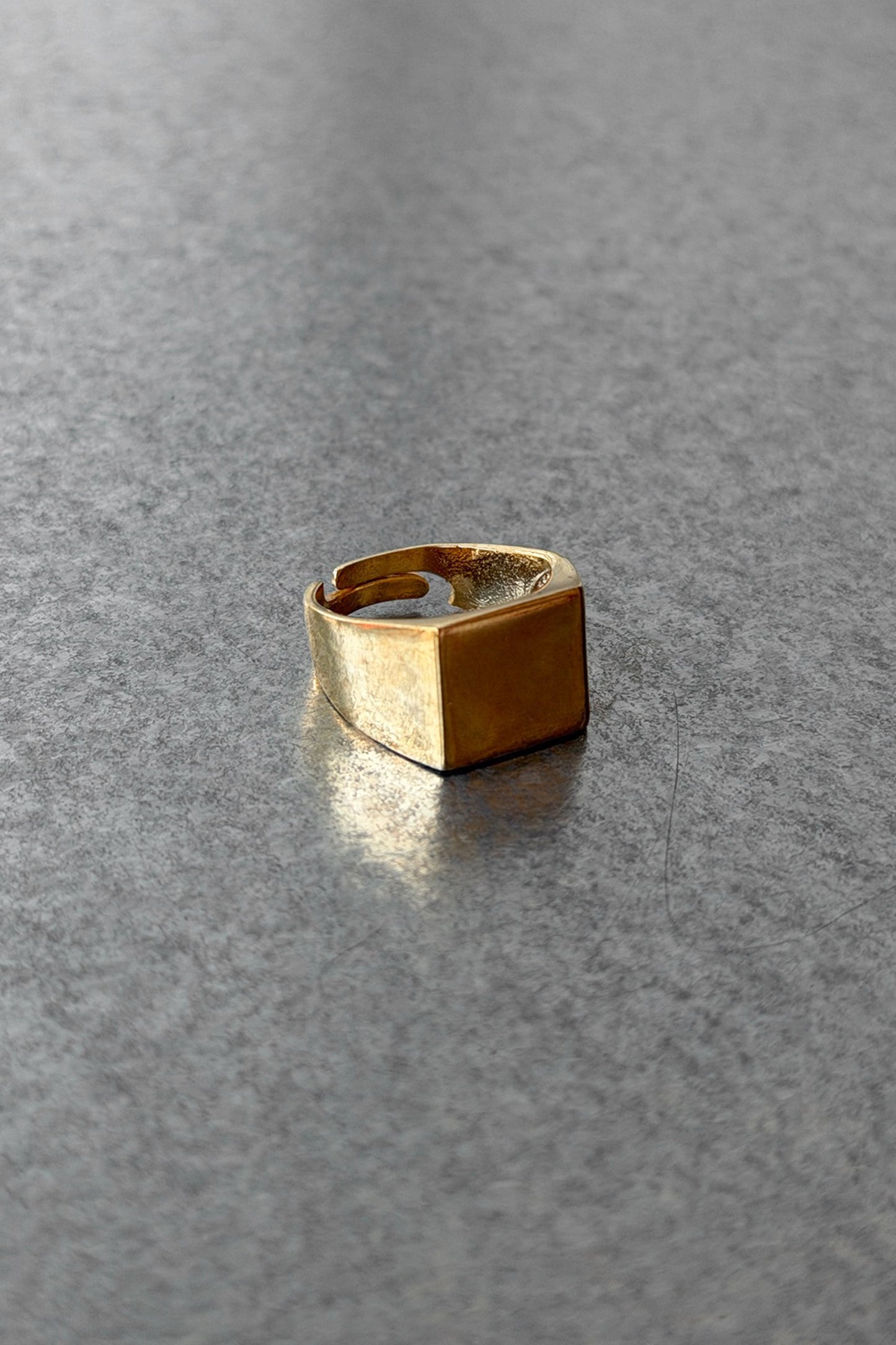 Meta Ring