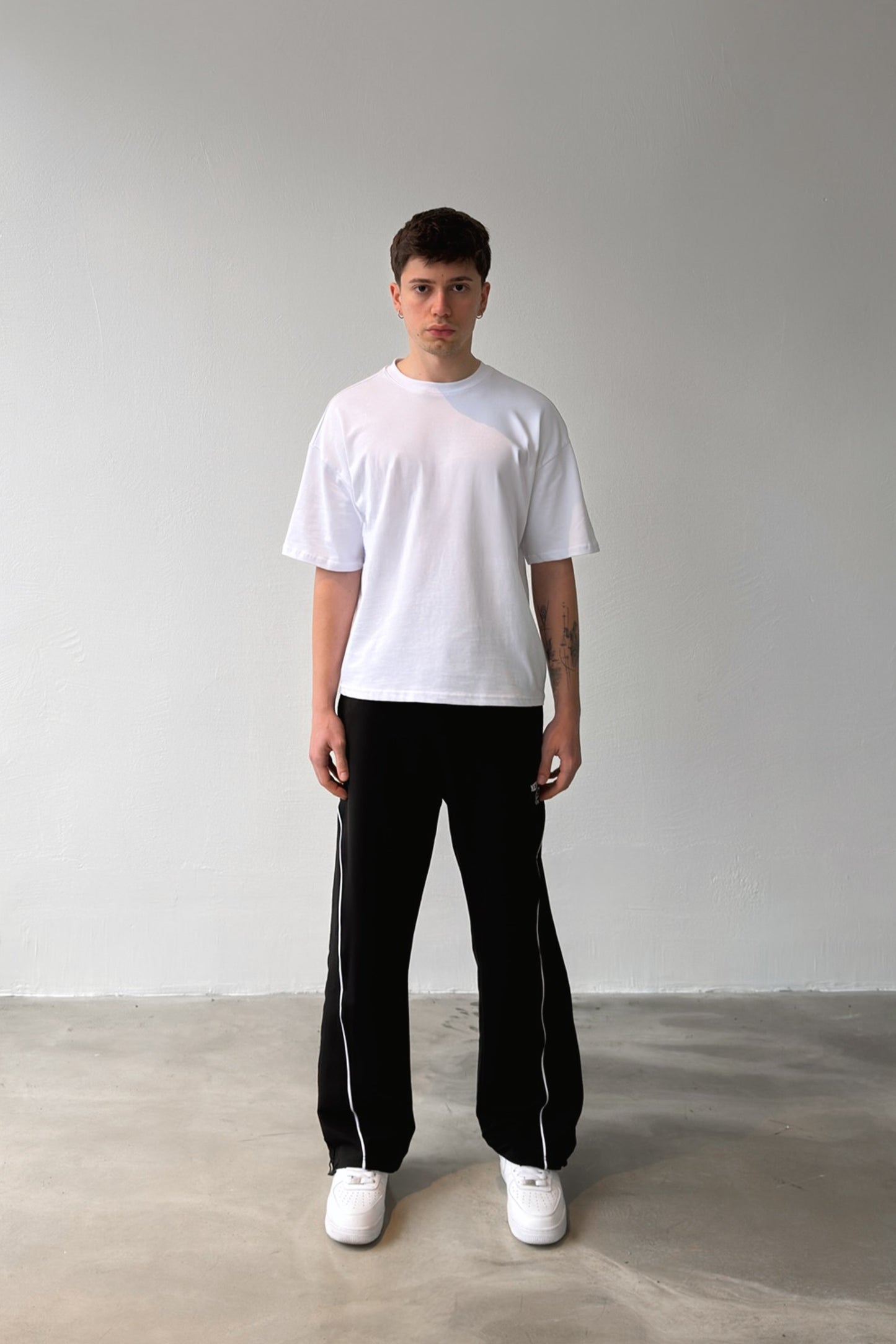 Ny Printed Hem Stopper Baggy Sweatpants