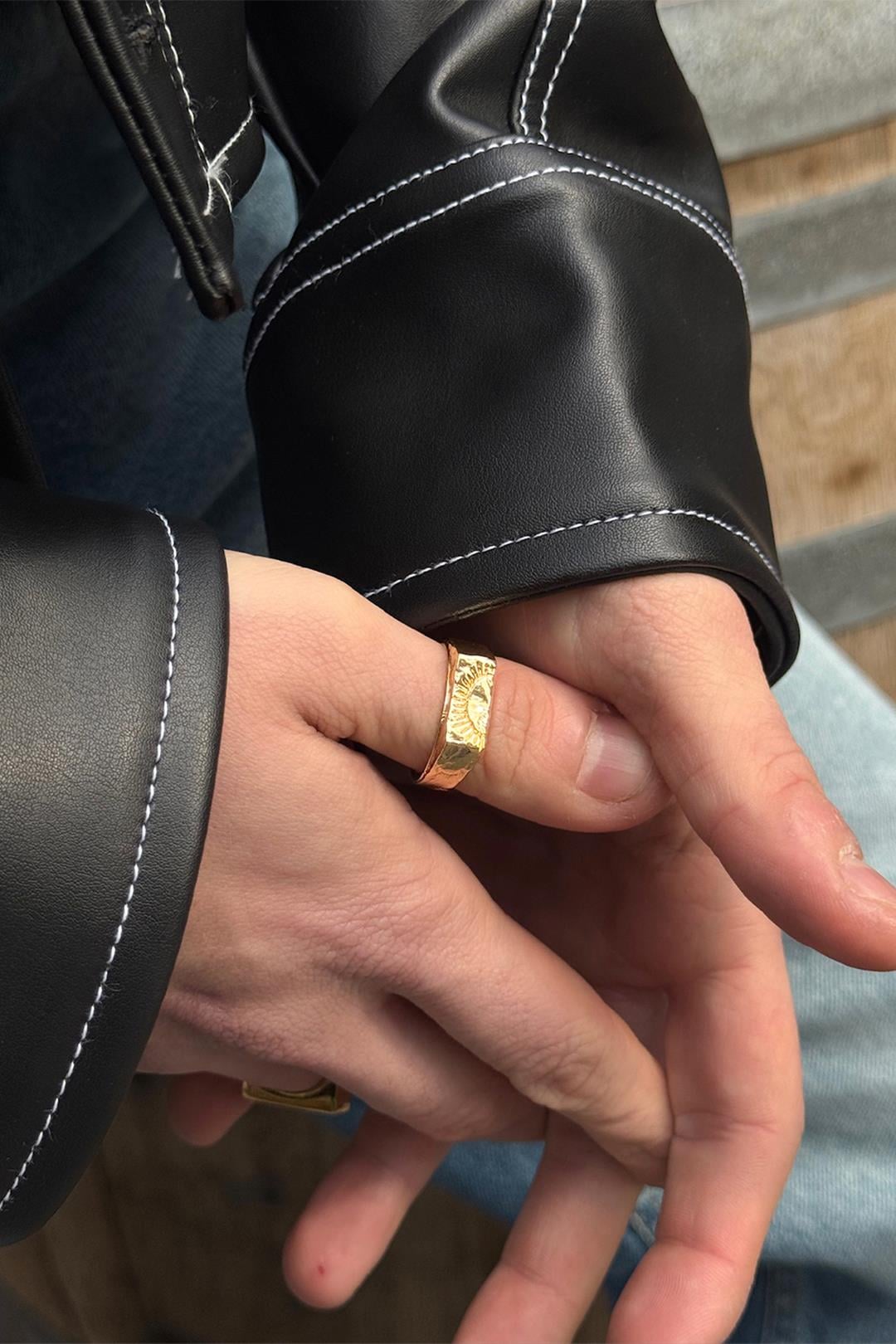 Sunrise Ring Gold Yellow