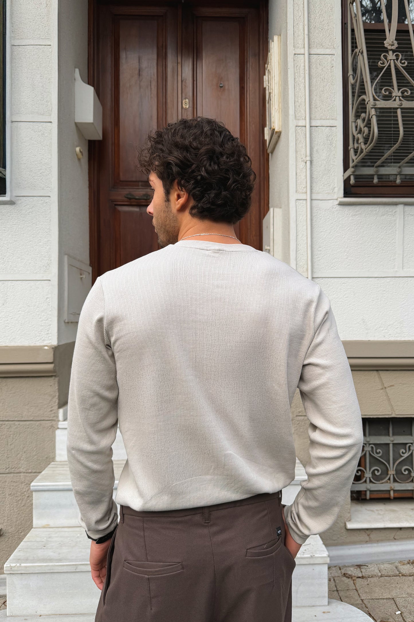 Long-sleeved button-down T-shirt, Grey