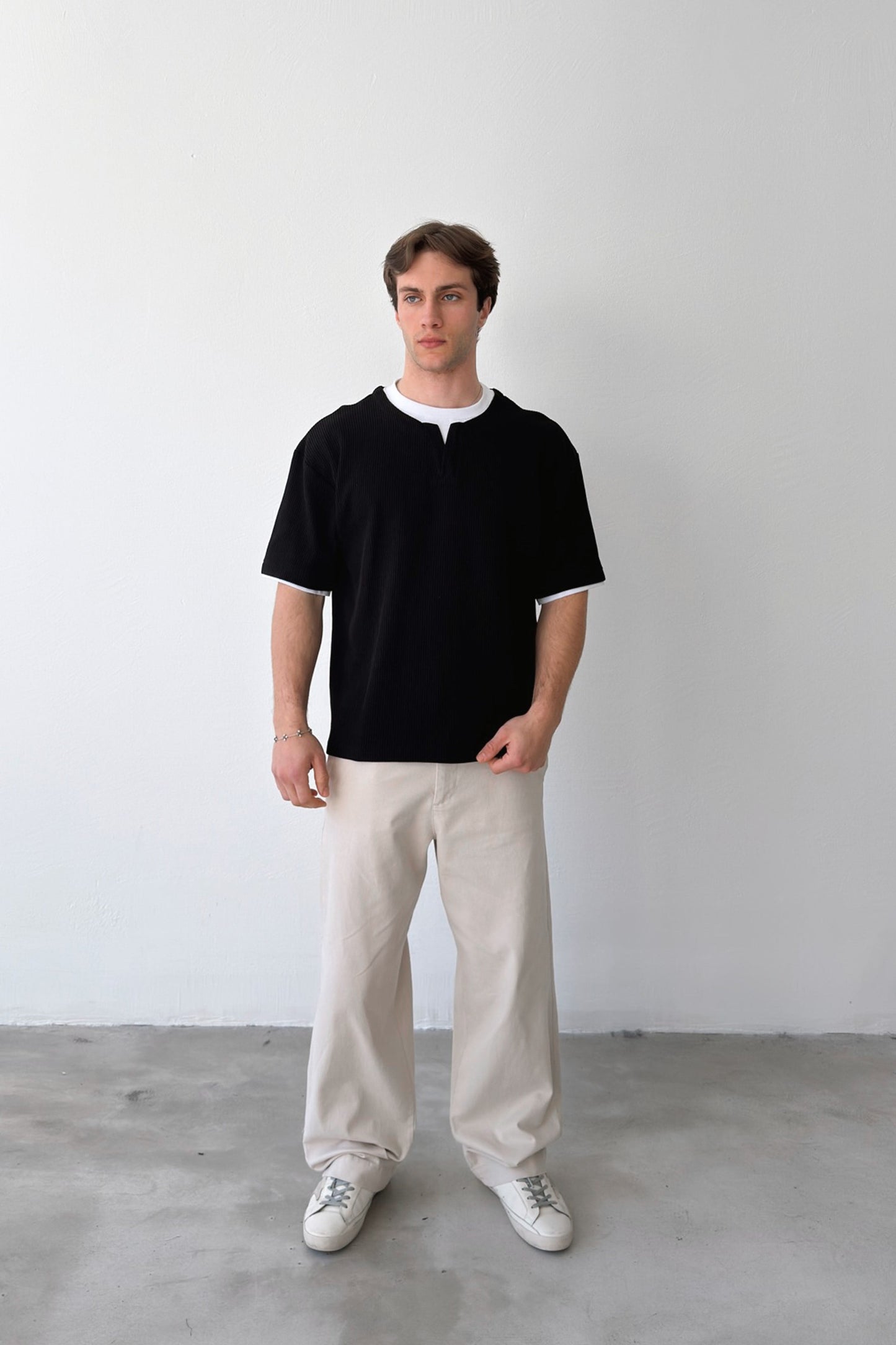 V-Neck Ribbed T-shirt