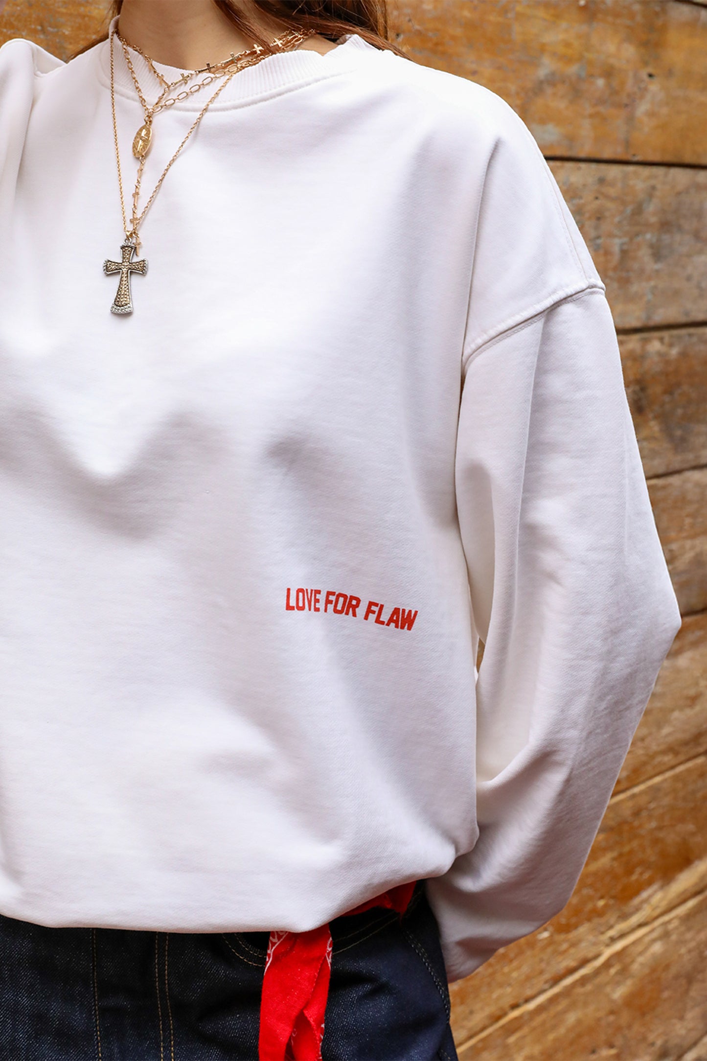 ‘’SHY GIRL’’ PRINT SWEATSHIRT WHITE