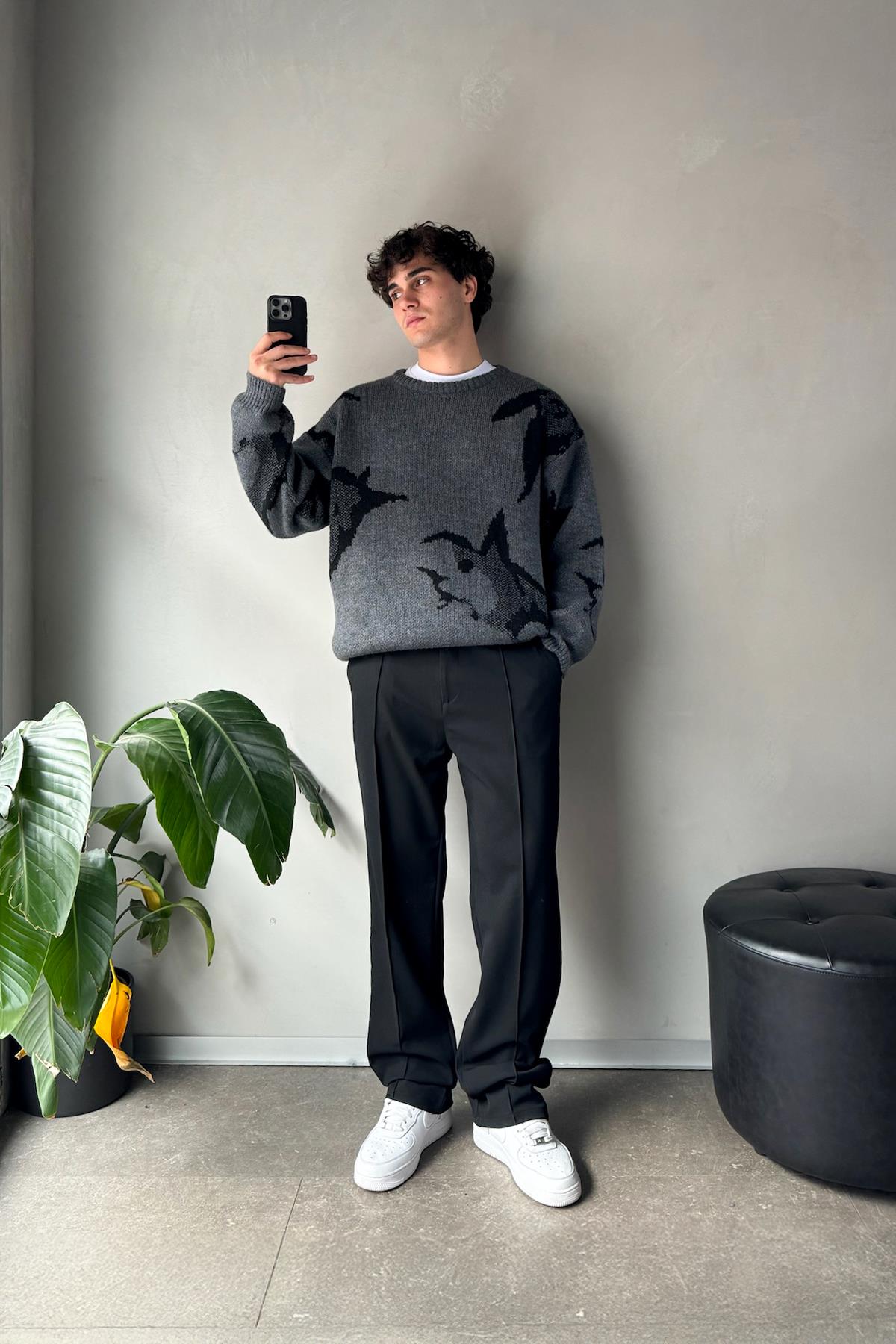 Animal Print Crew Neck Knitted Sweater Anthracite