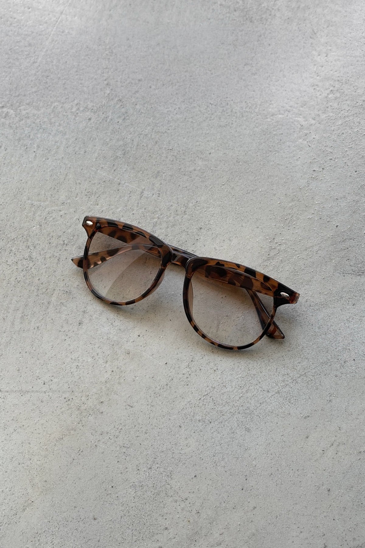 Aviora Eyeglasses
