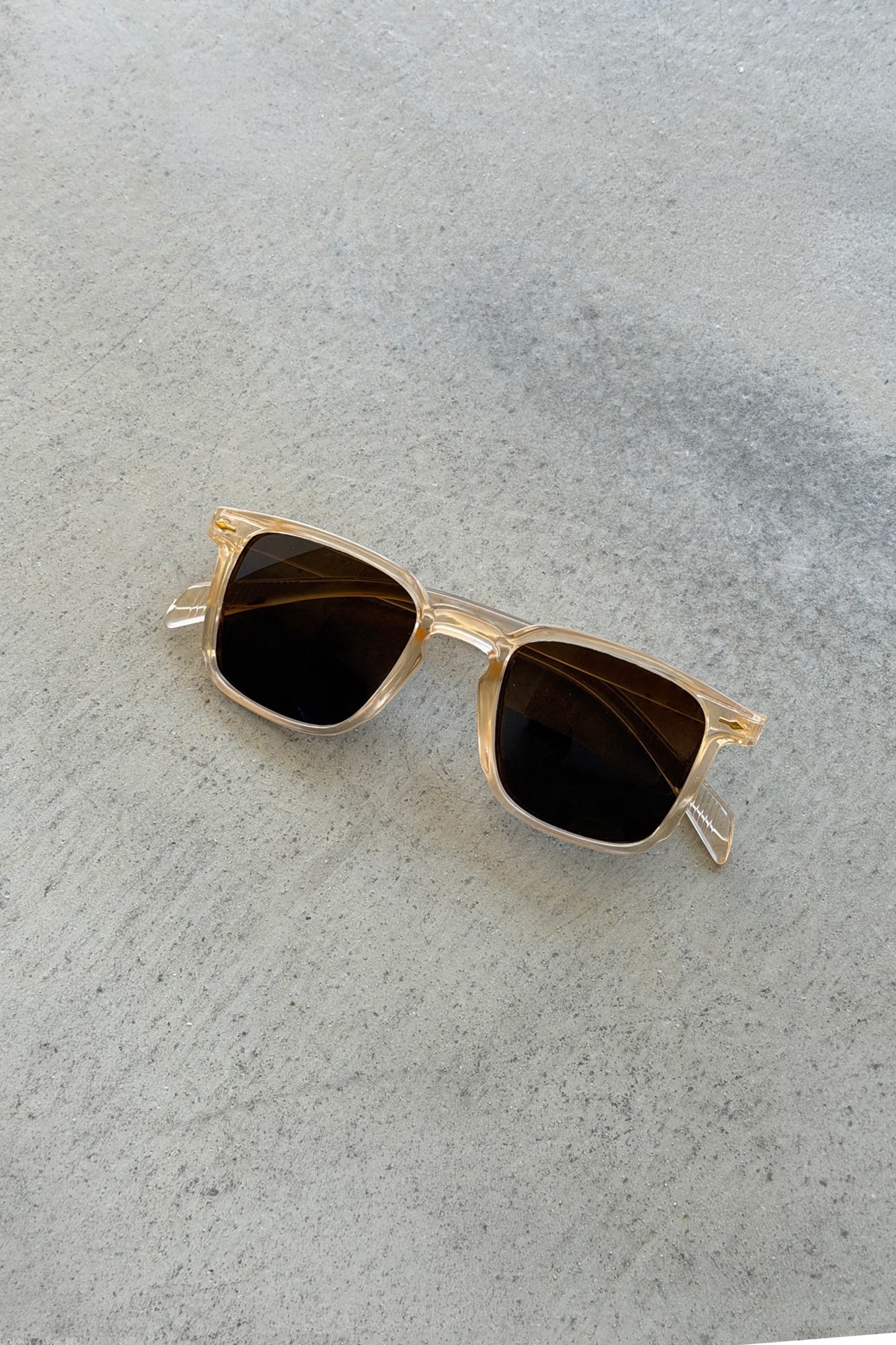 Aviora Eyeglasses