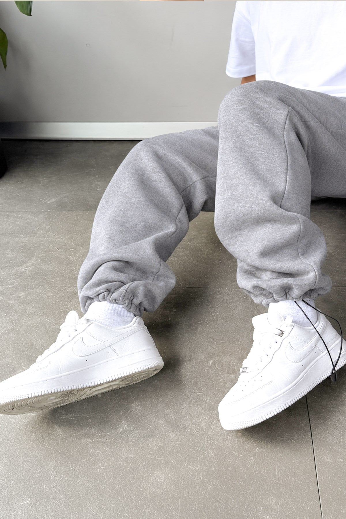 Adjustable Leg Basic Sweatpants Grey