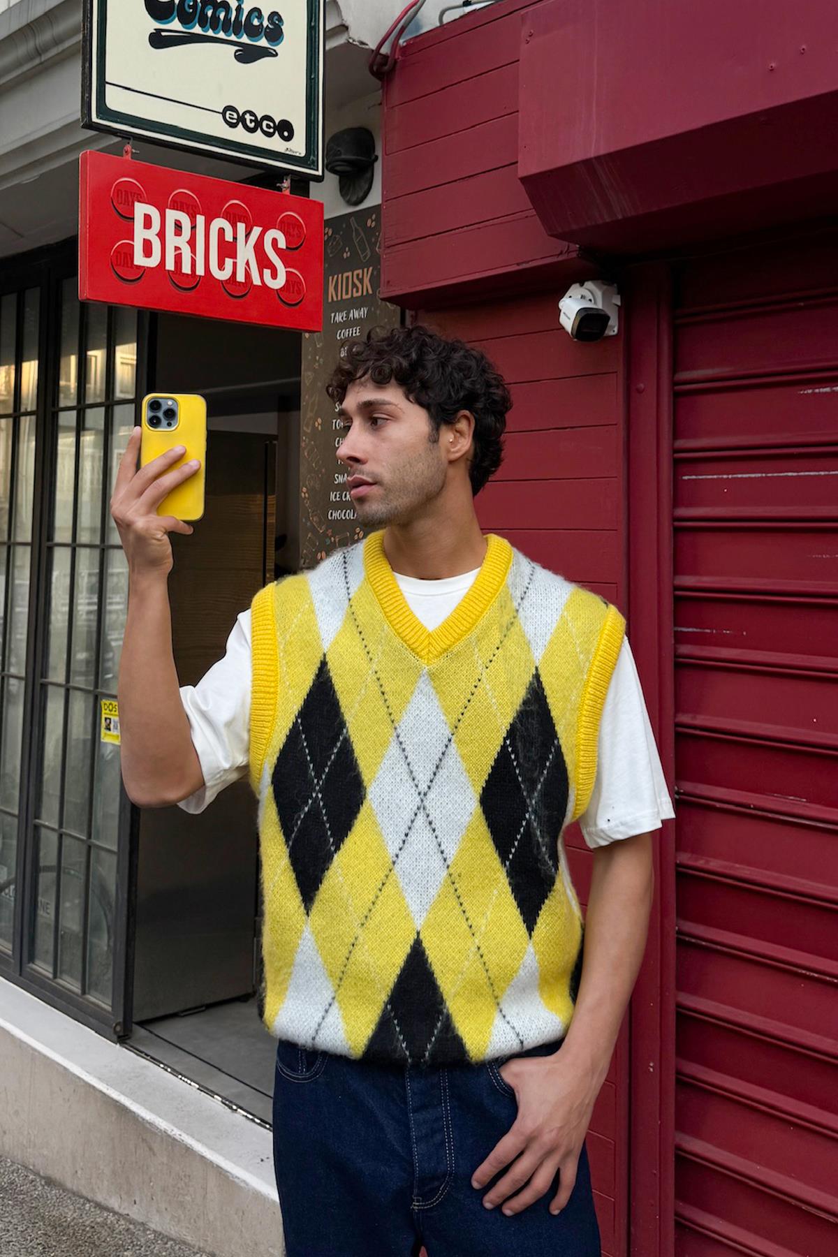 Baklava Pattern Knitted Sweater Yellow