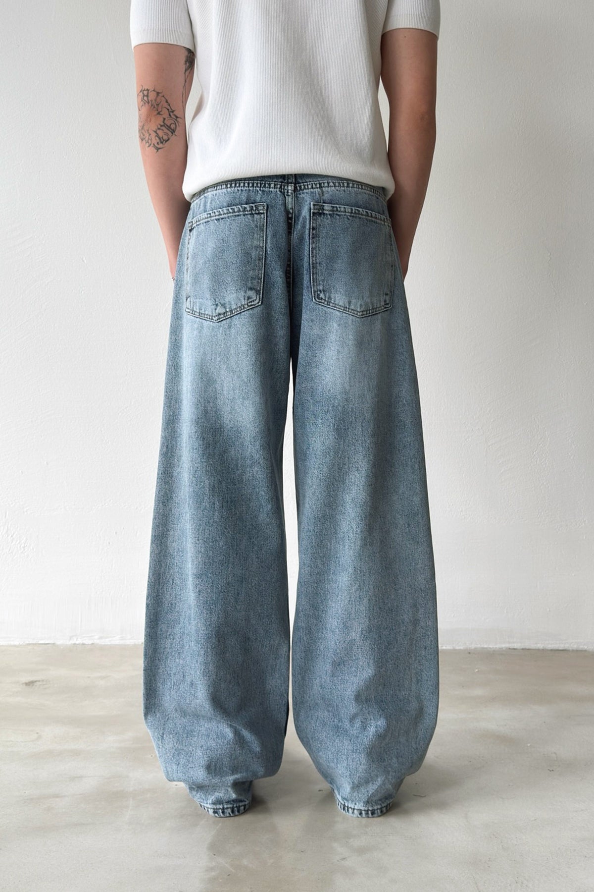 Basic Baggy Jean