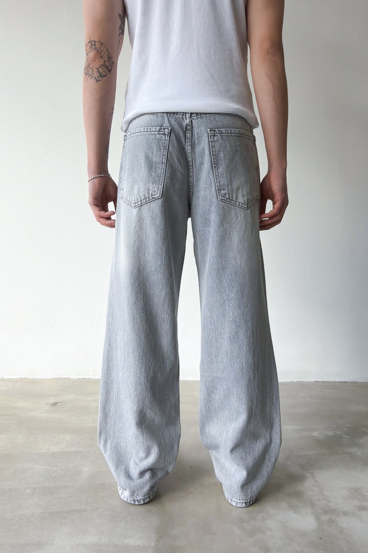 Basic Baggy Jean