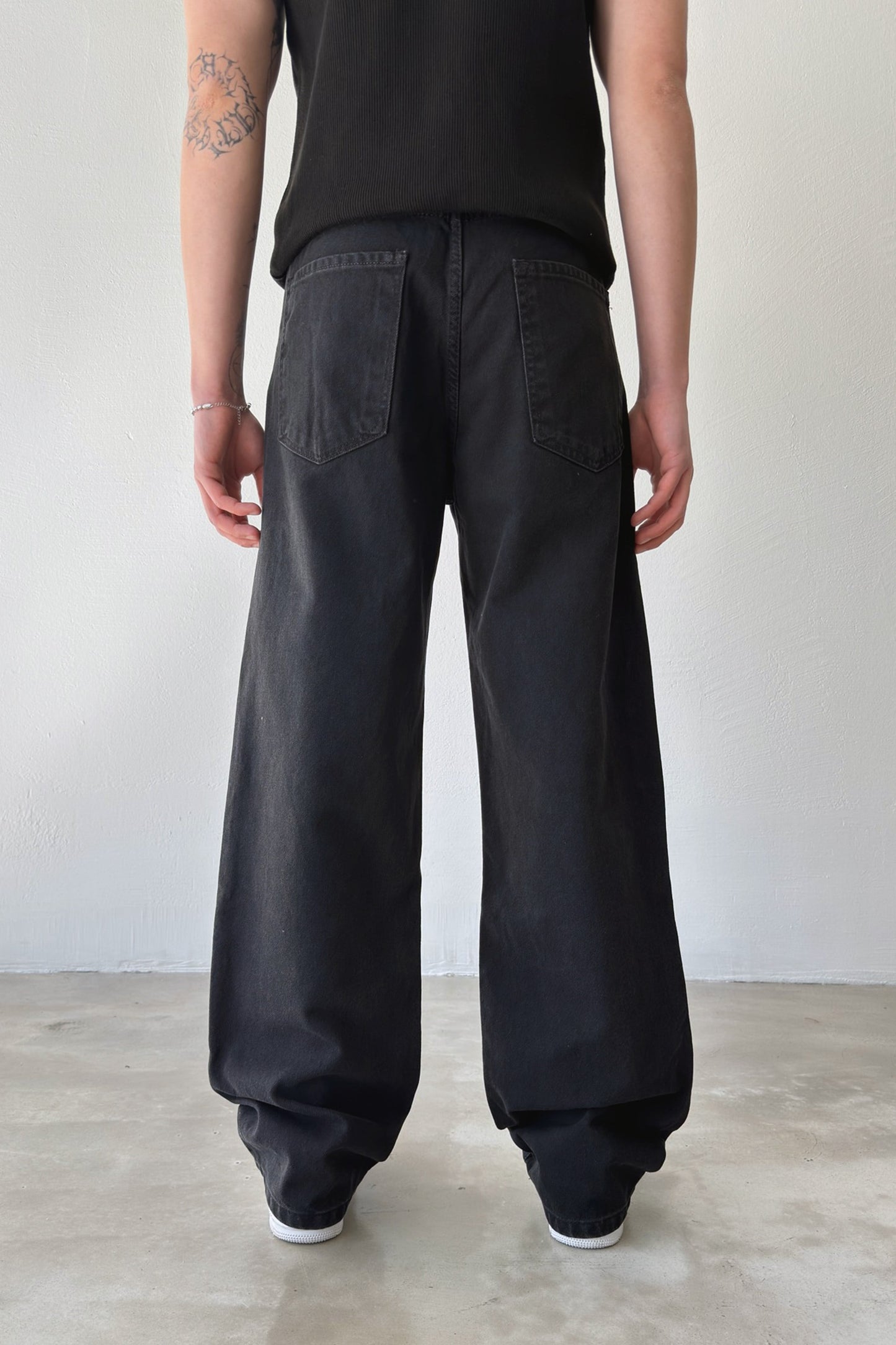 Basic Baggy Jean