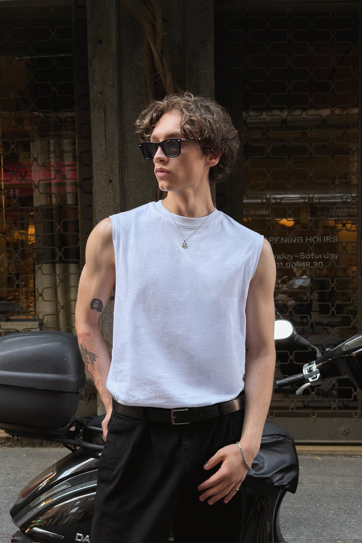 Basic White Tank T-shirt