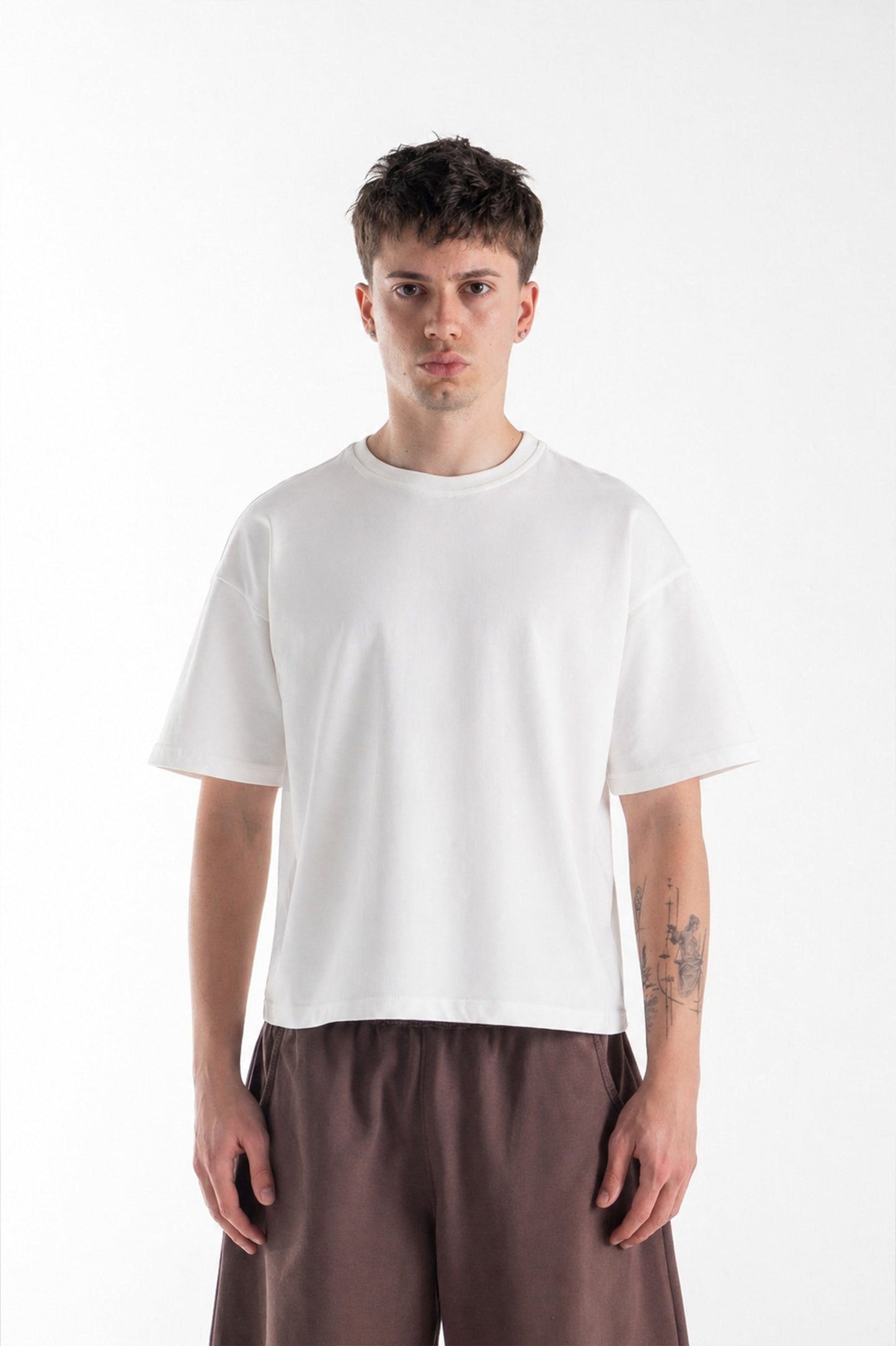 Basic Boxy Fit Off-White T-shirt