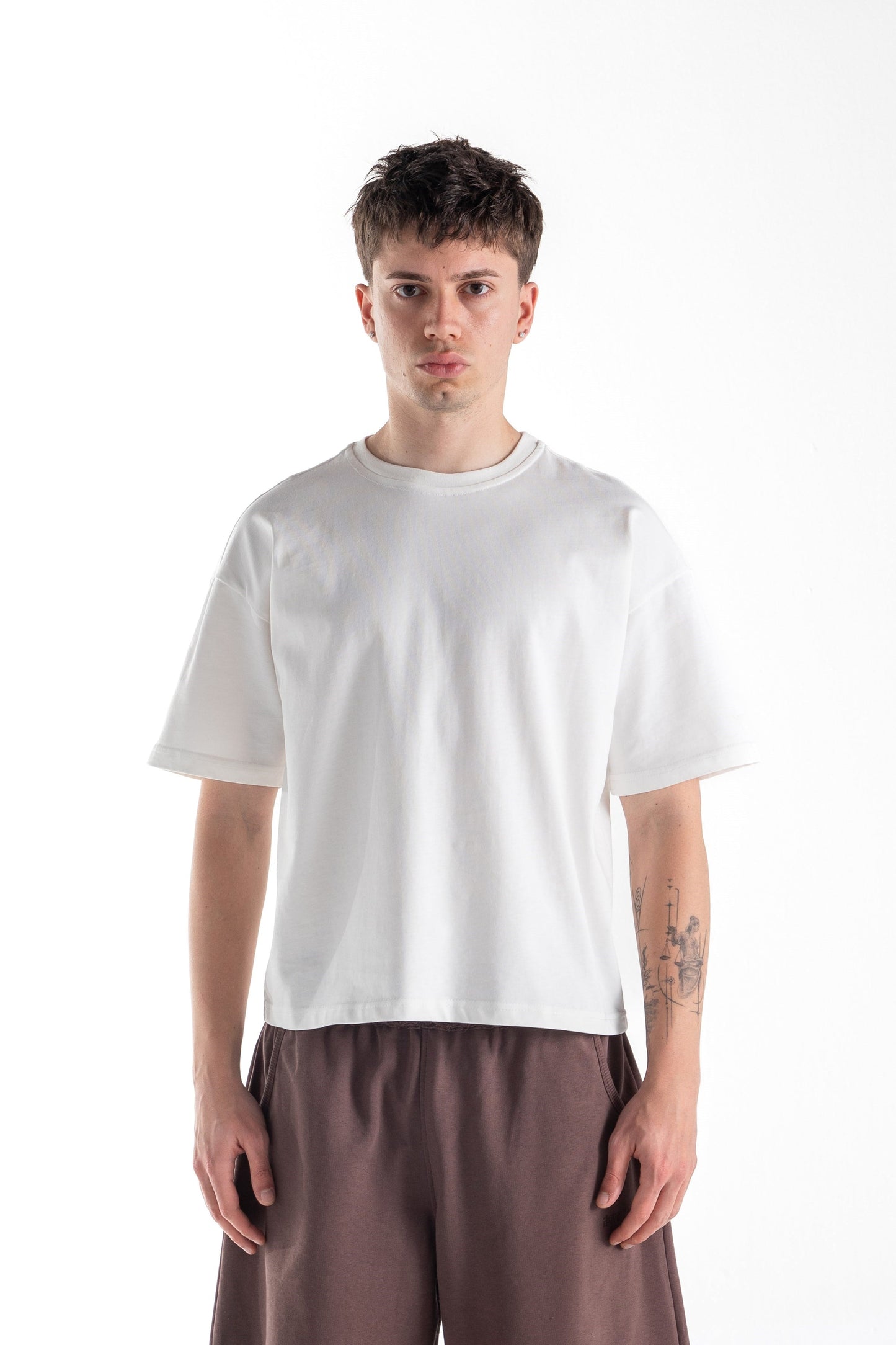 Basic Boxy Fit Off-White T-shirt