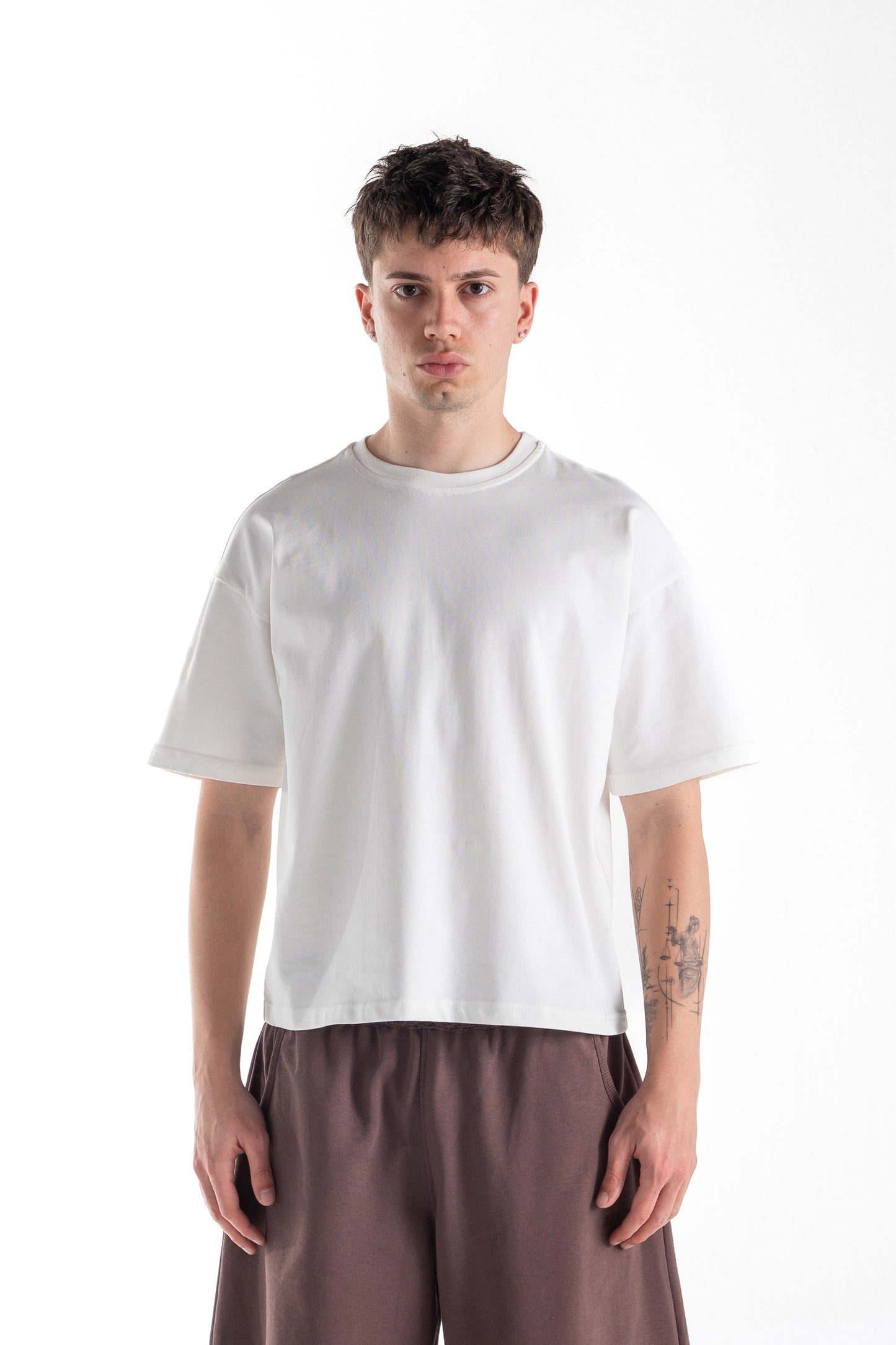 Basic Boxy Fit Off-White T-shirt