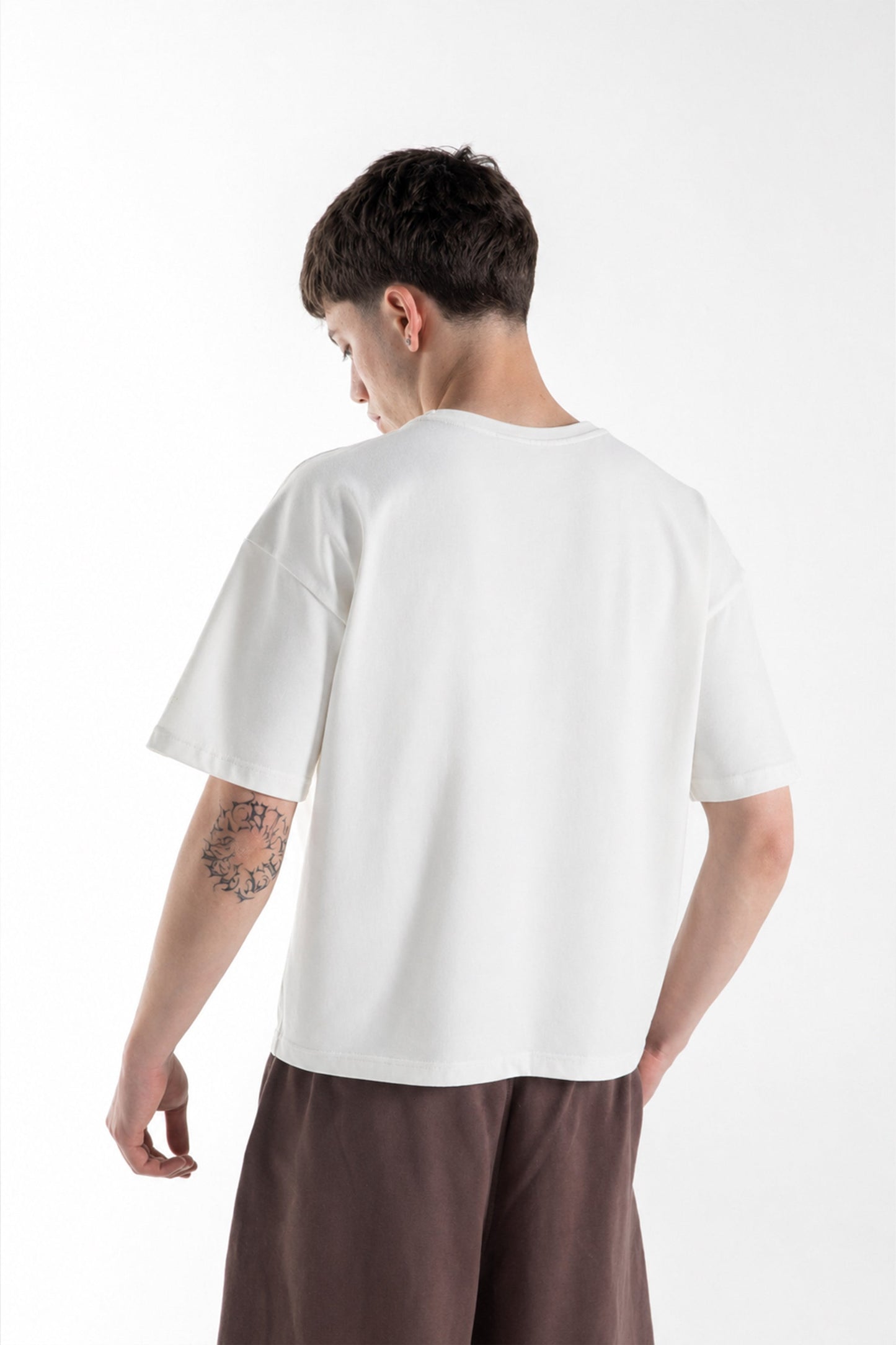 Basic Boxy Fit Off-White T-shirt