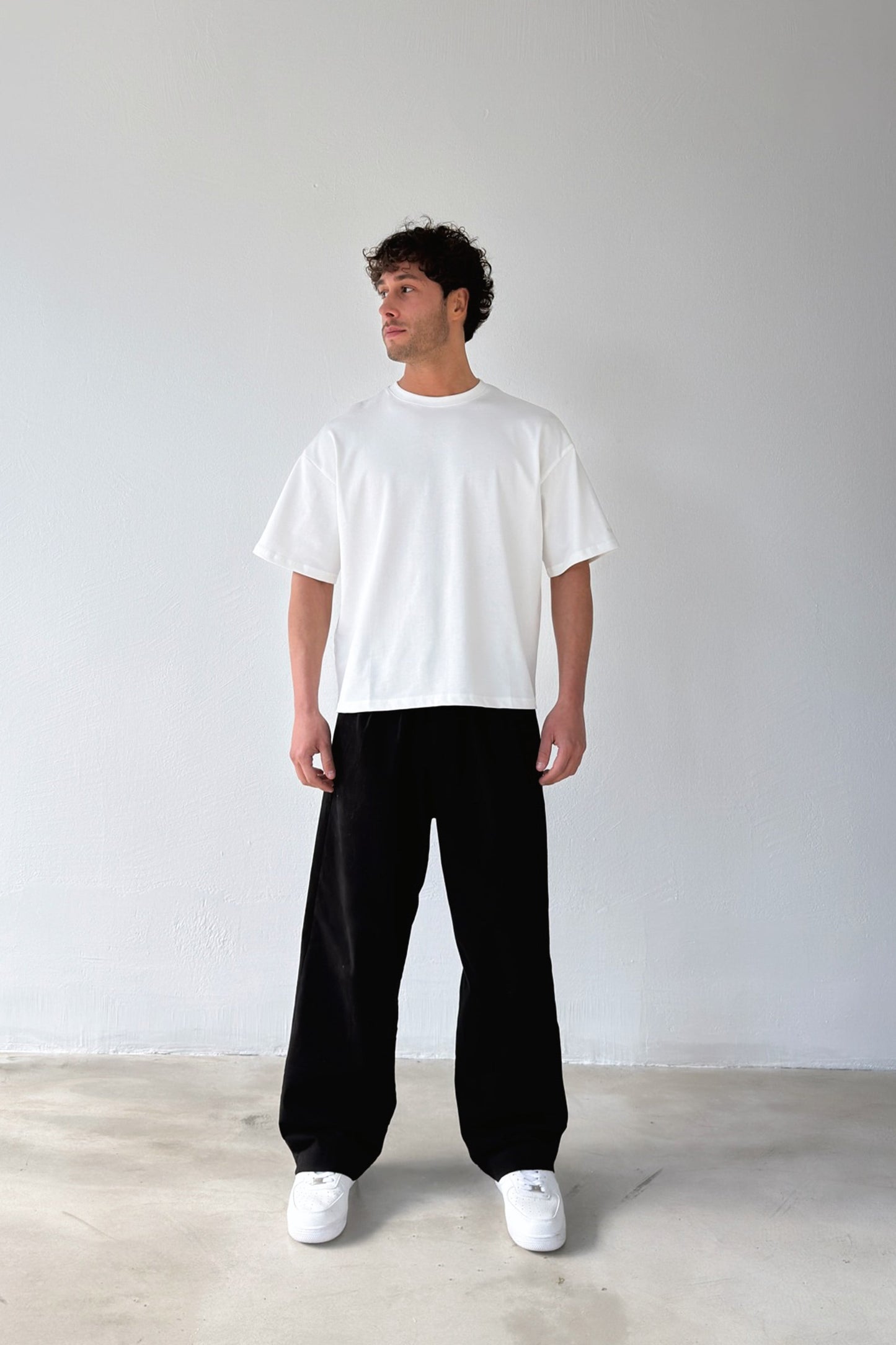 Basic Boxy Fit Off-White T-shirt