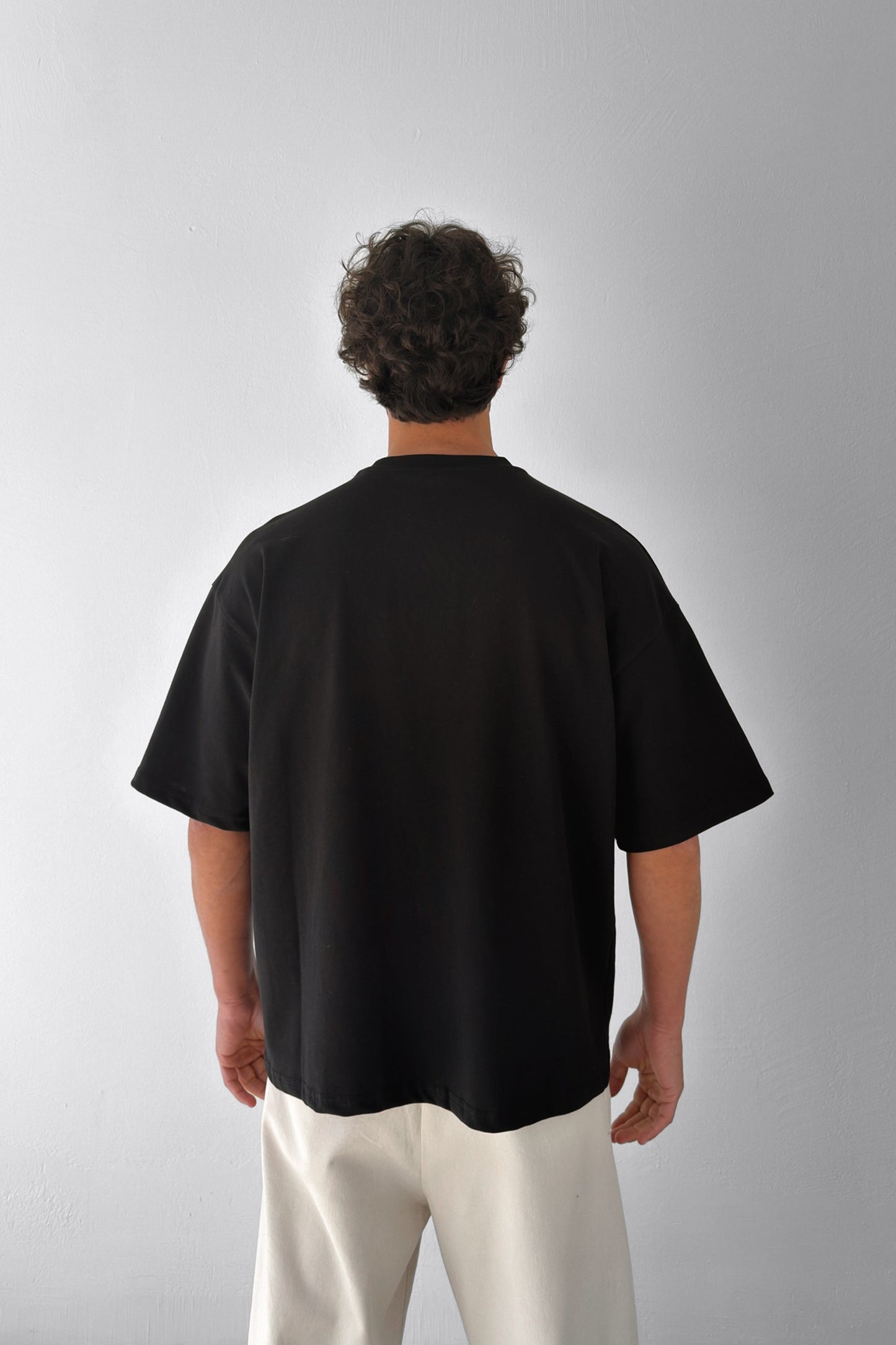 Basic Boxy Fit Black T-shirt