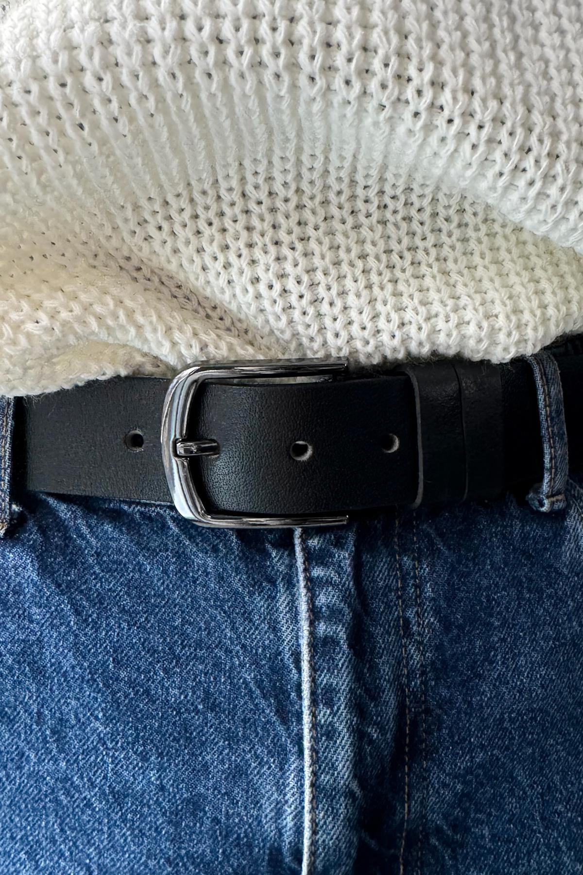 Basic Leather Belt Black
