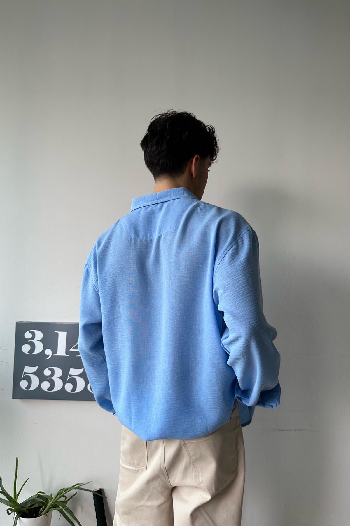Chill Cozy Relax Fit Shirt Light Blue