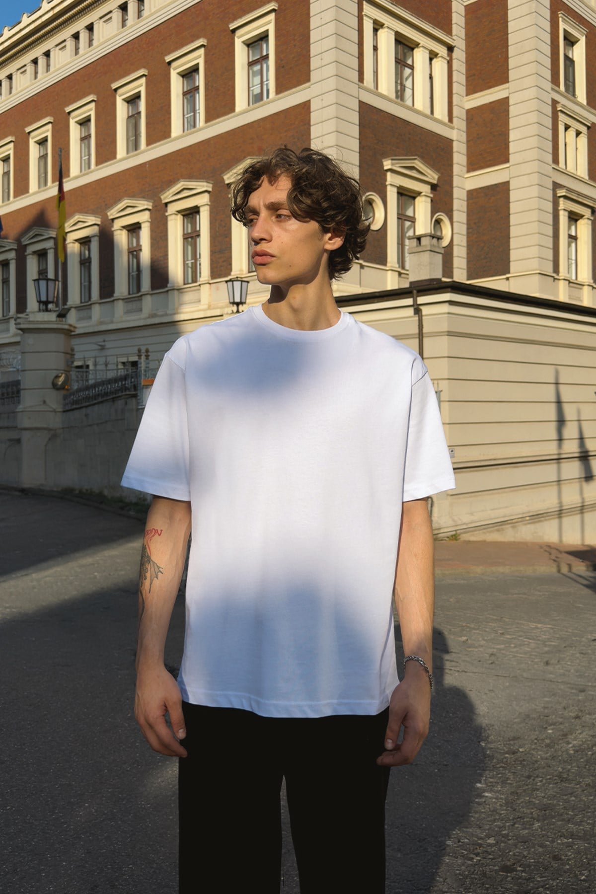 Basic Oversize Fit White T-shirt
