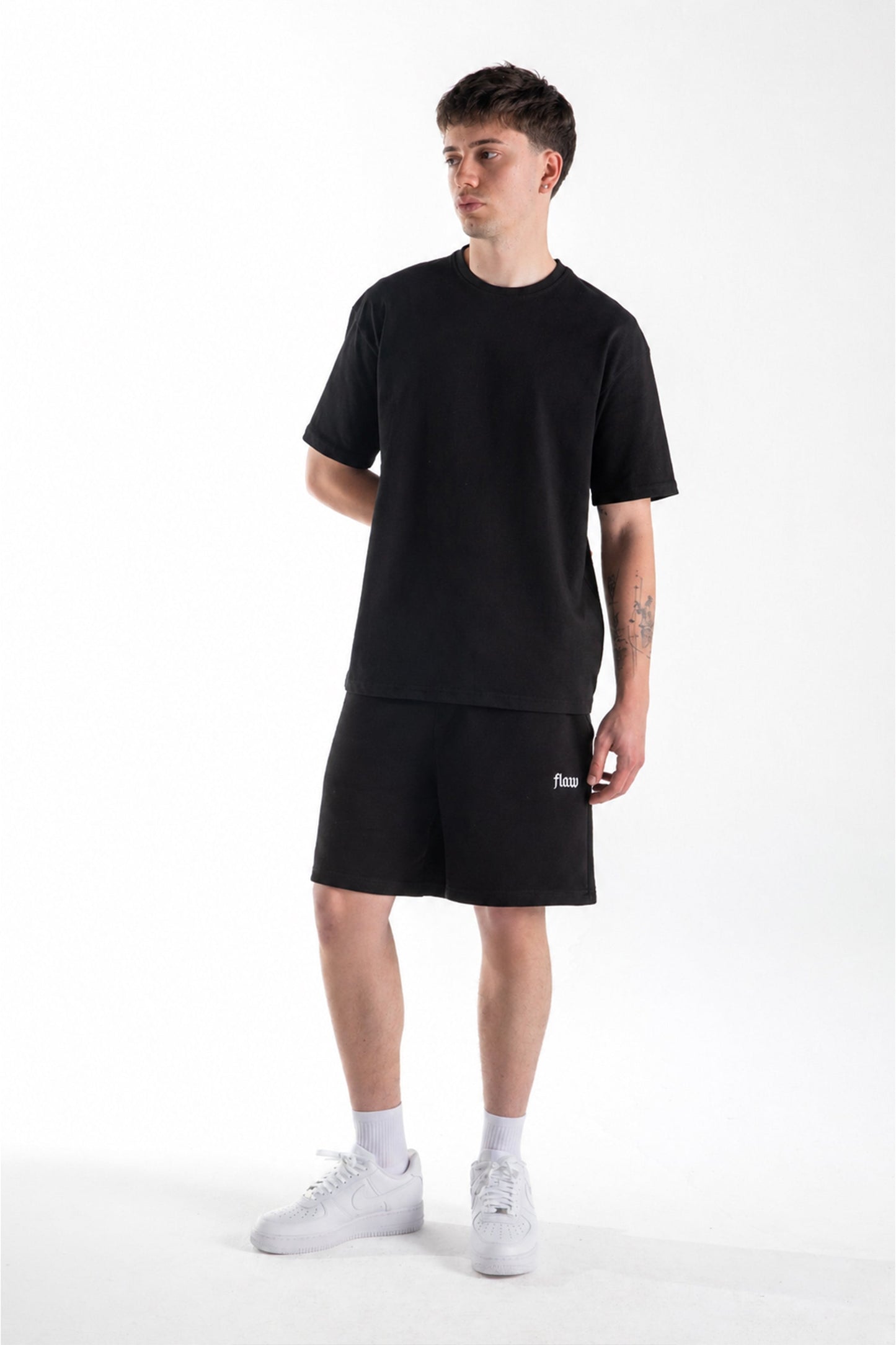 Basic Oversize Fit Black T-shirt