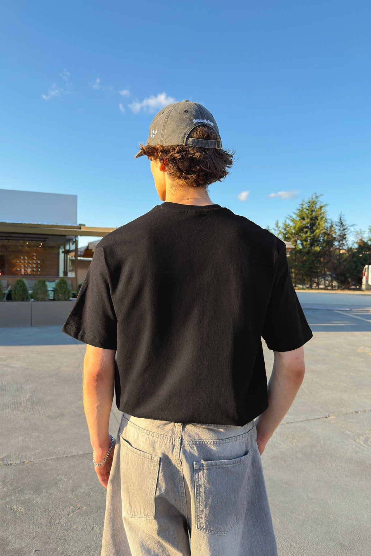 Basic Oversize Fit Black T-shirt