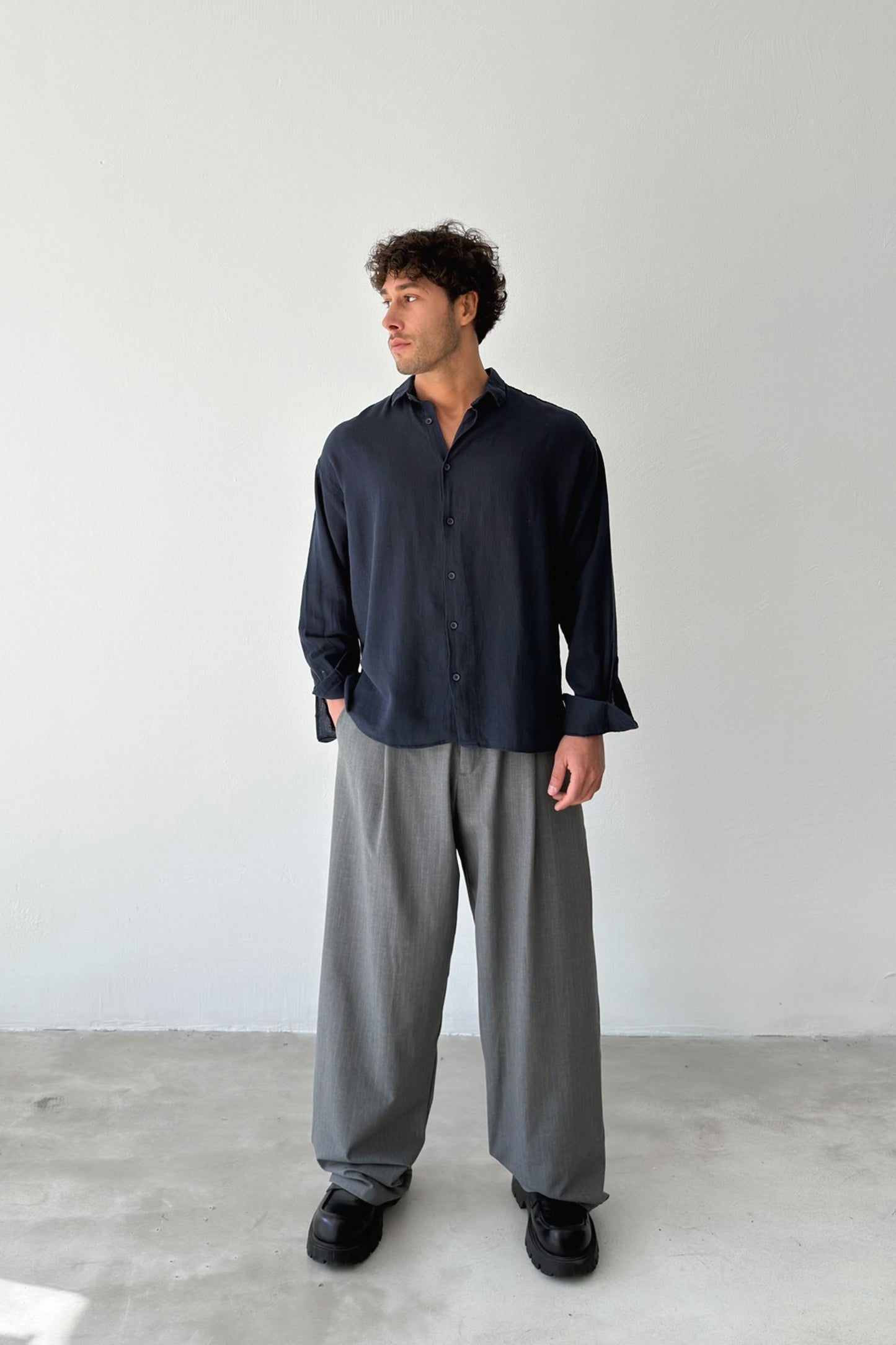 Basic Oversize Navy Blue Raw Linen Shirt