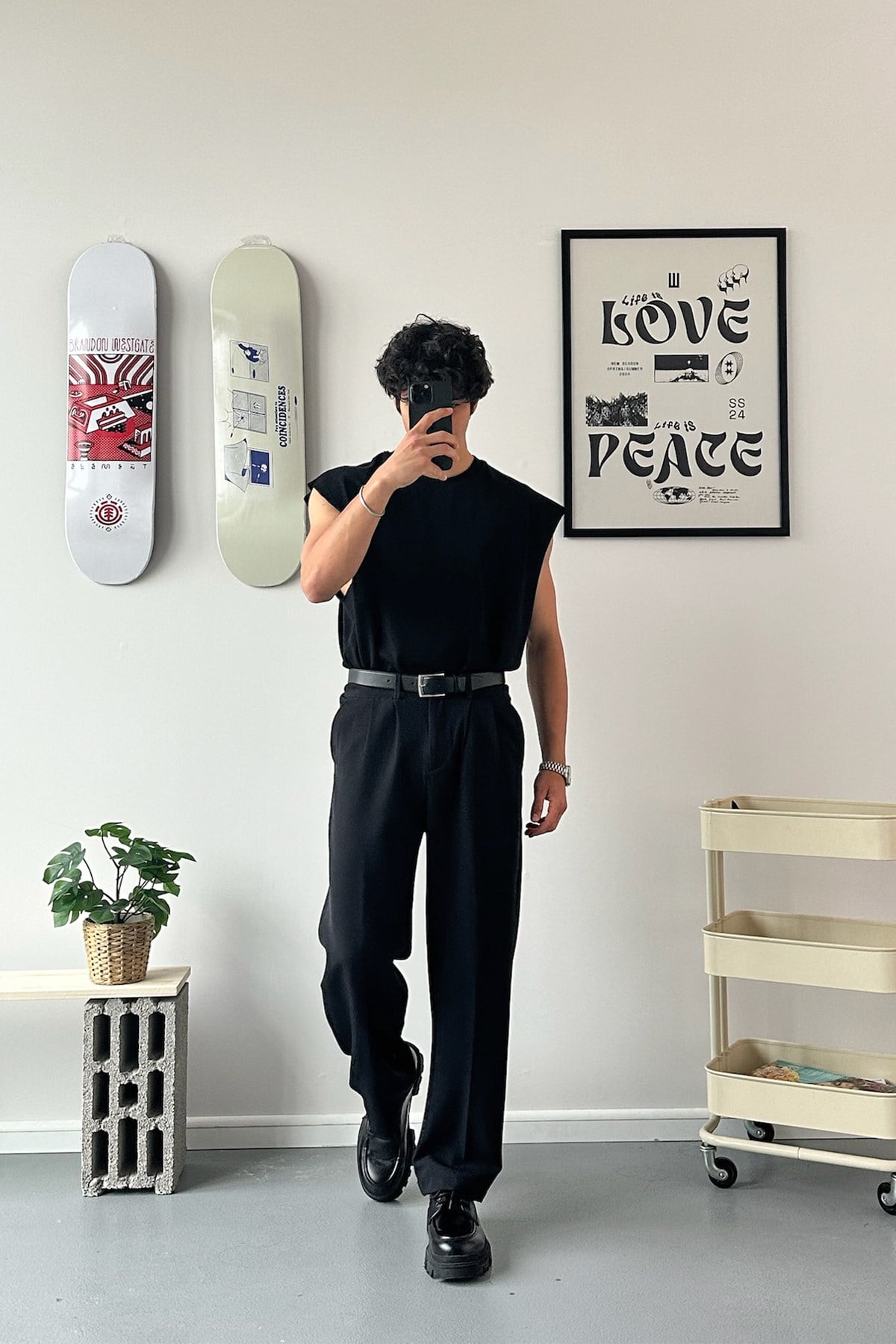 Basic Black Sleeveless Tank Top