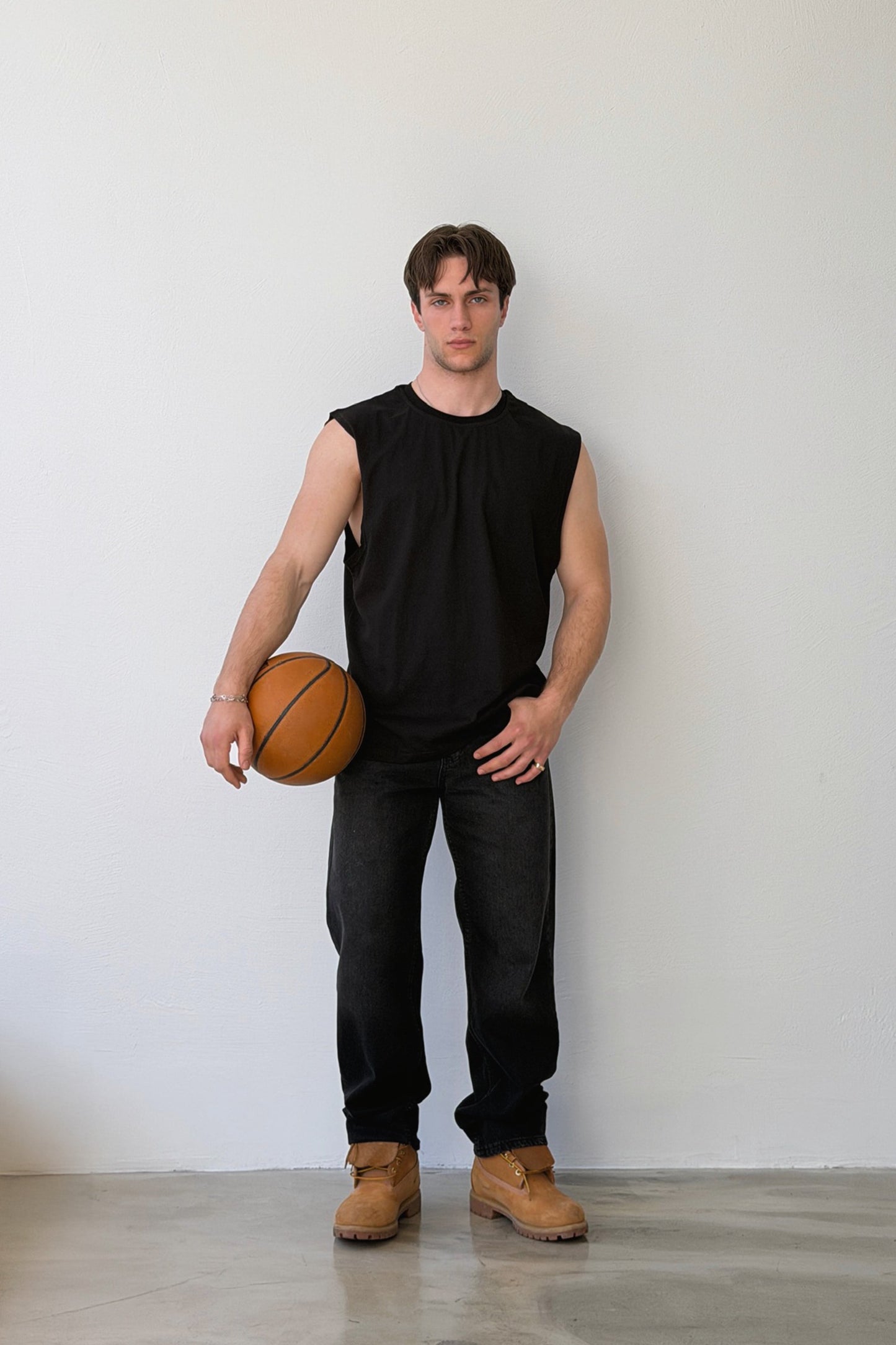 Basic Black Sleeveless Tank Top