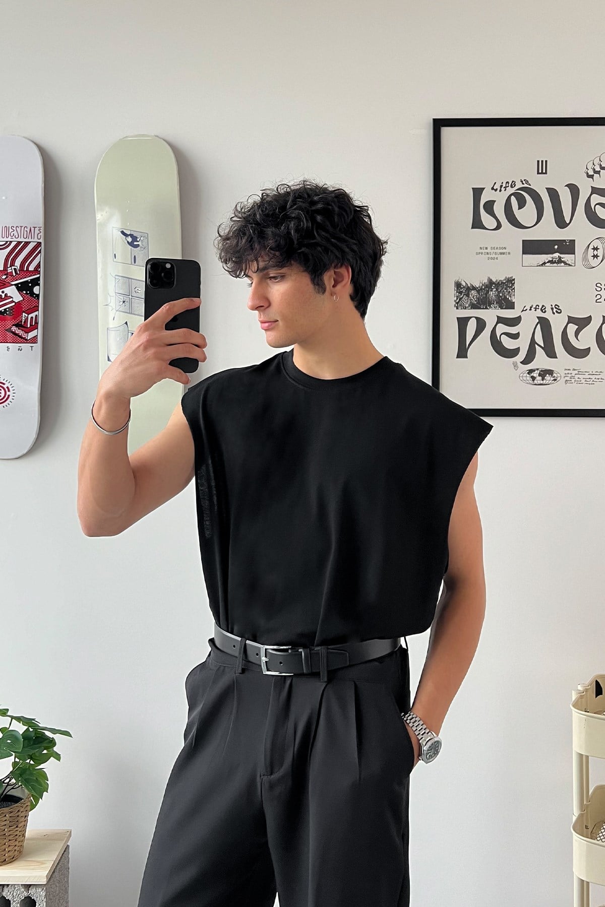 Basic Black Sleeveless Tank Top