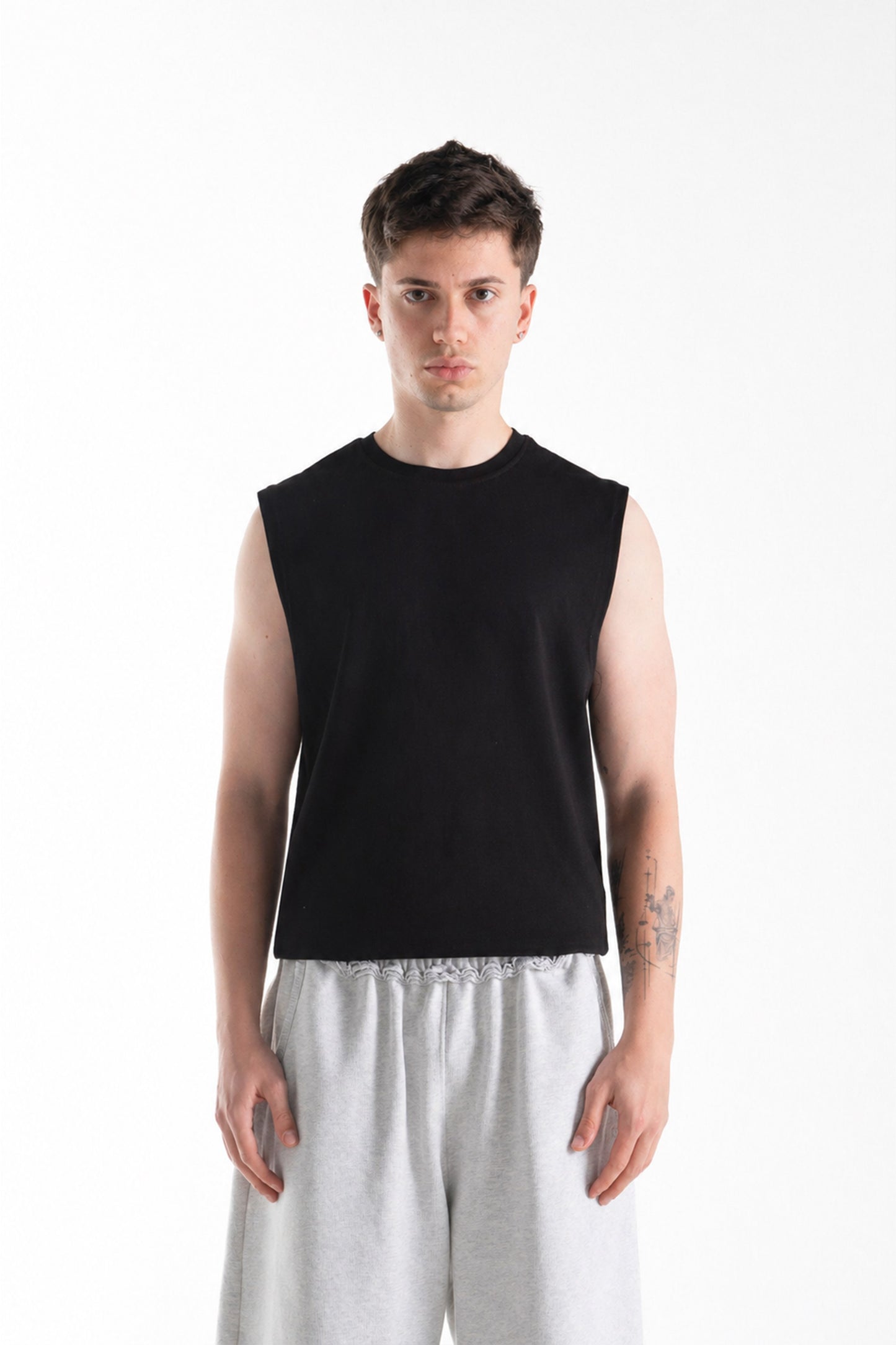 Basic Black Sleeveless Tank Top