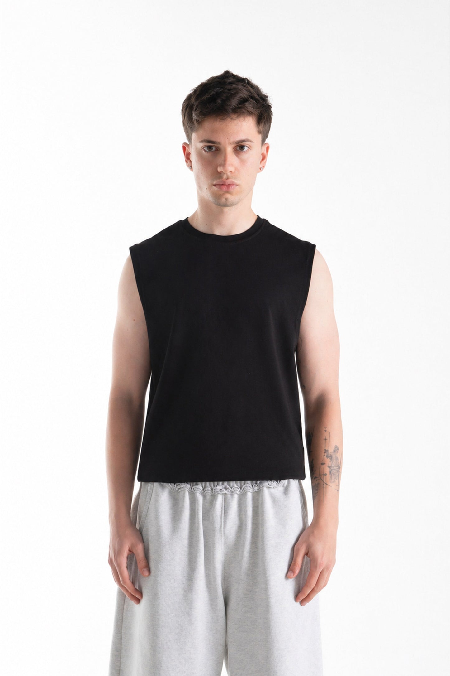 Basic Black Sleeveless Tank Top