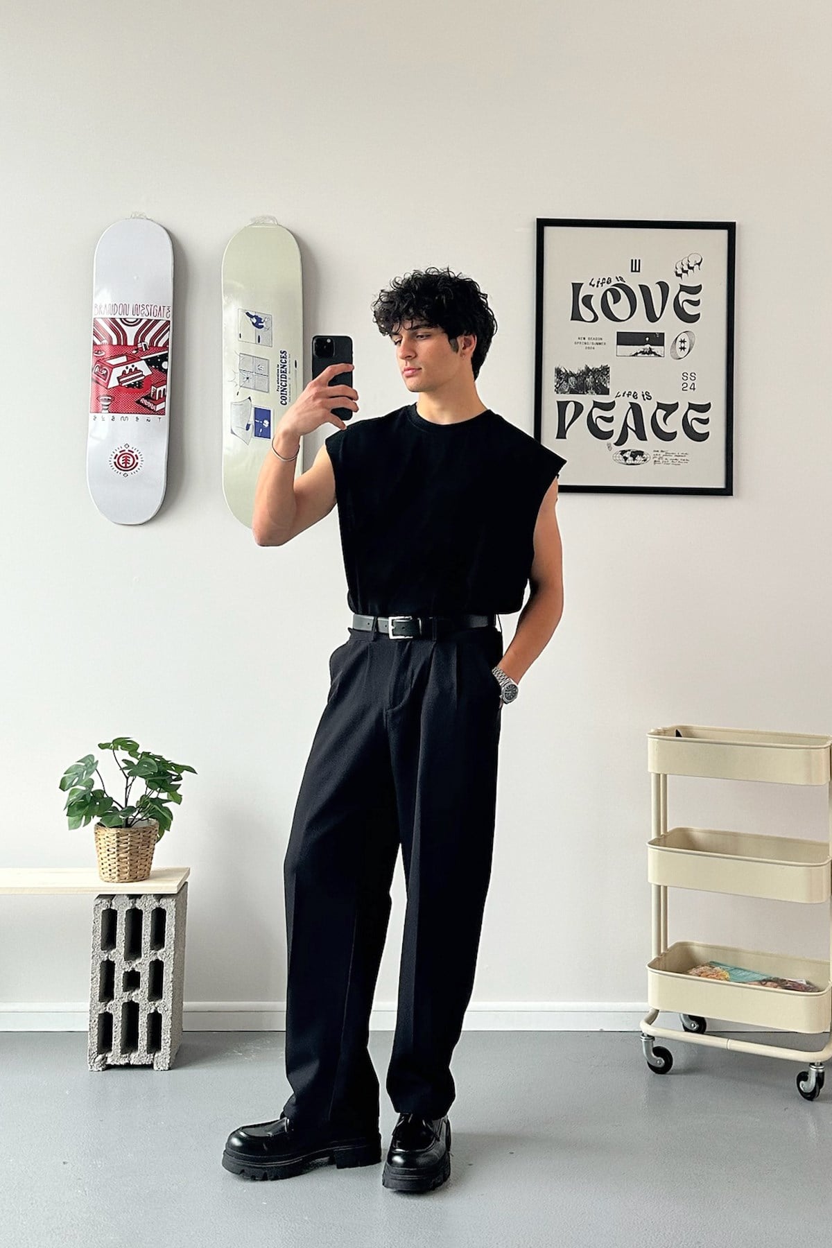 Basic Black Sleeveless Tank Top
