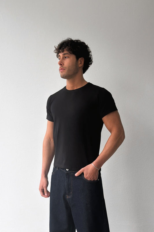 Basic Slim Fit Black T-shirt