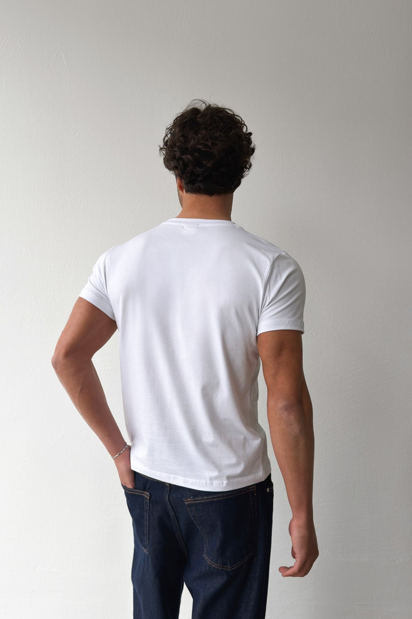 Basic Slim Fit White T-shirt