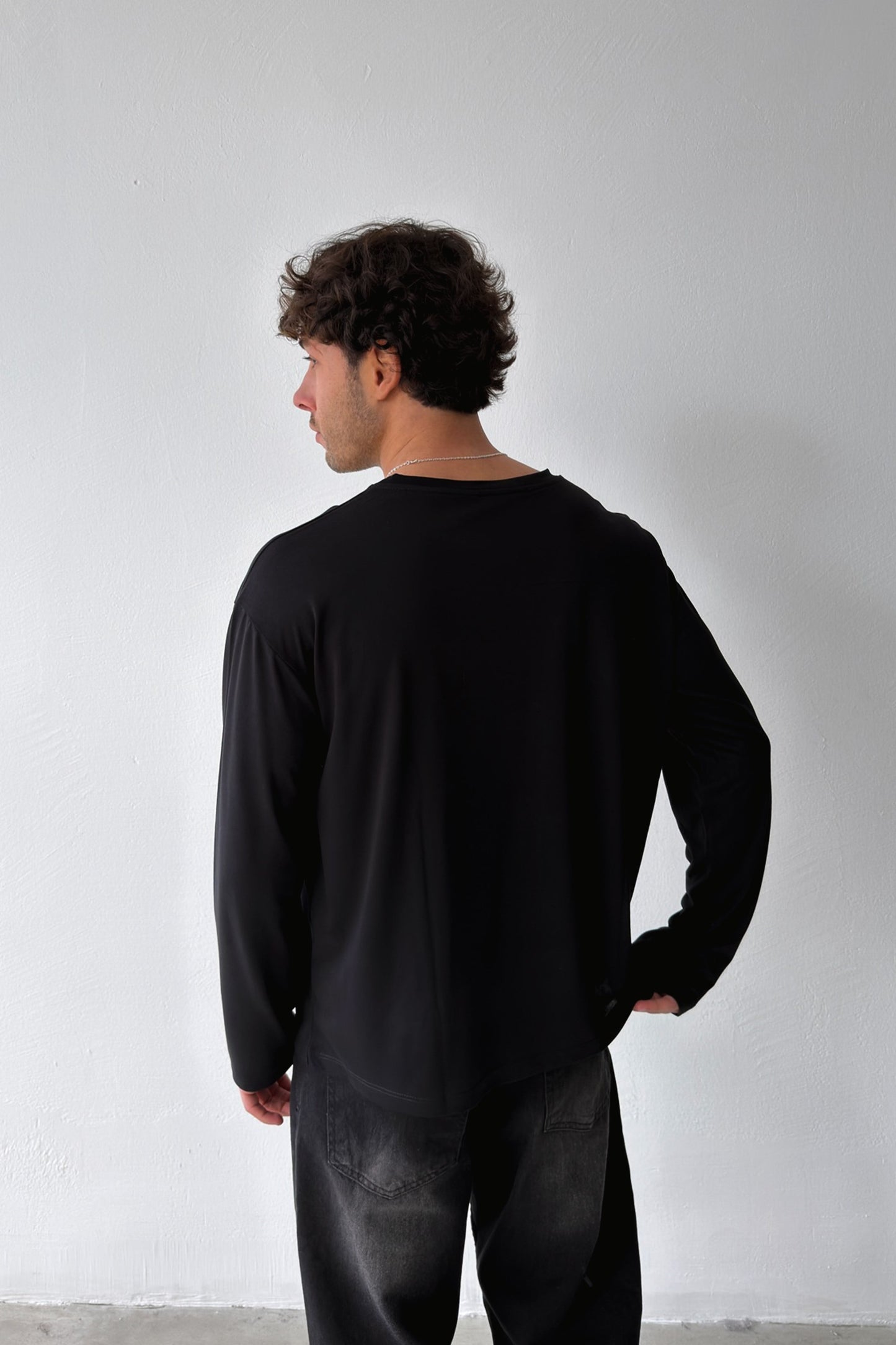 Basic Long-Sleeve T-Shirt