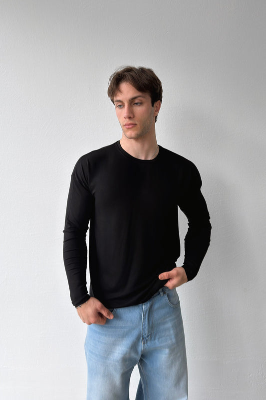 Basic Long-Sleeve T-Shirt