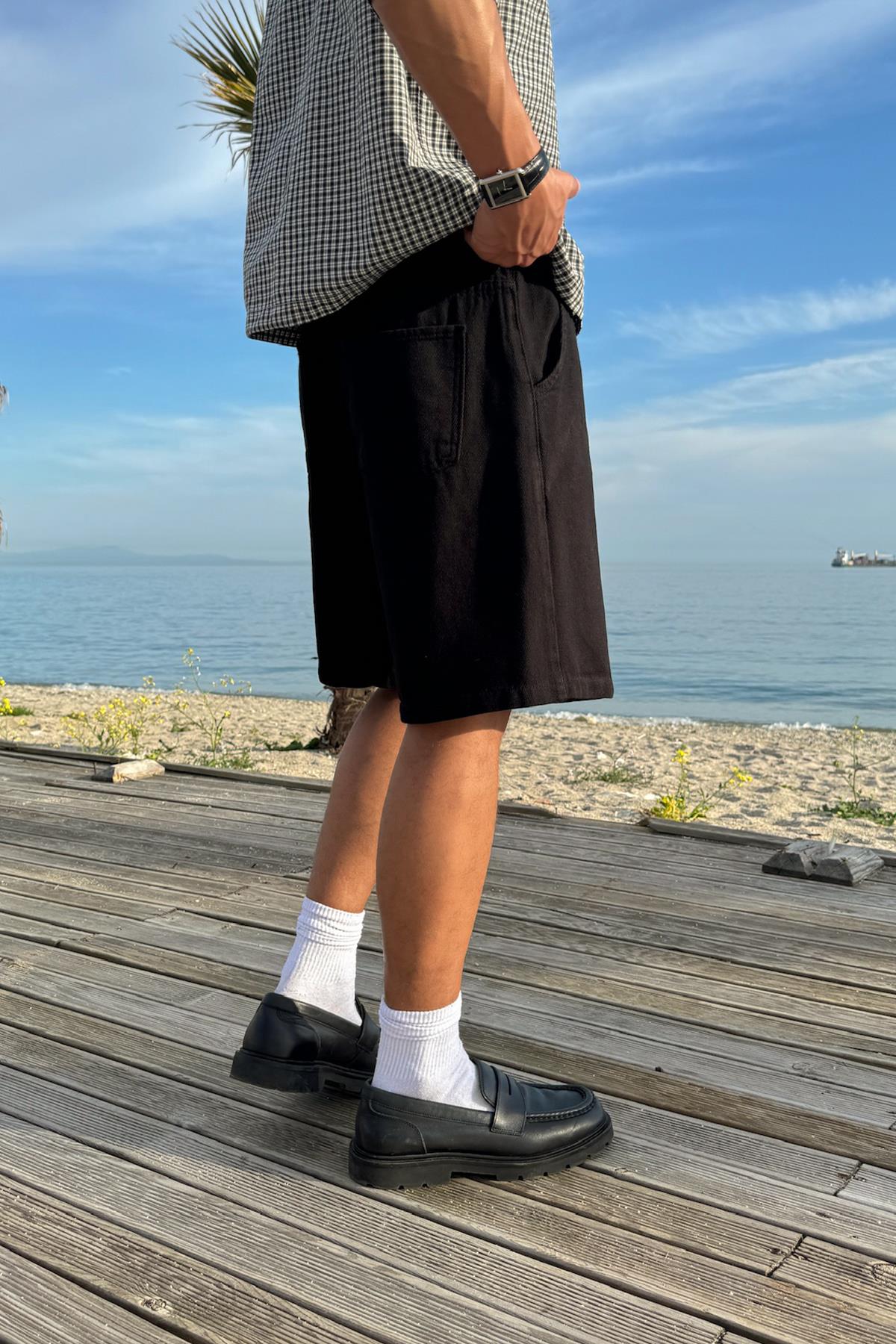 Basic Shorts with Elastic Waistband, Black