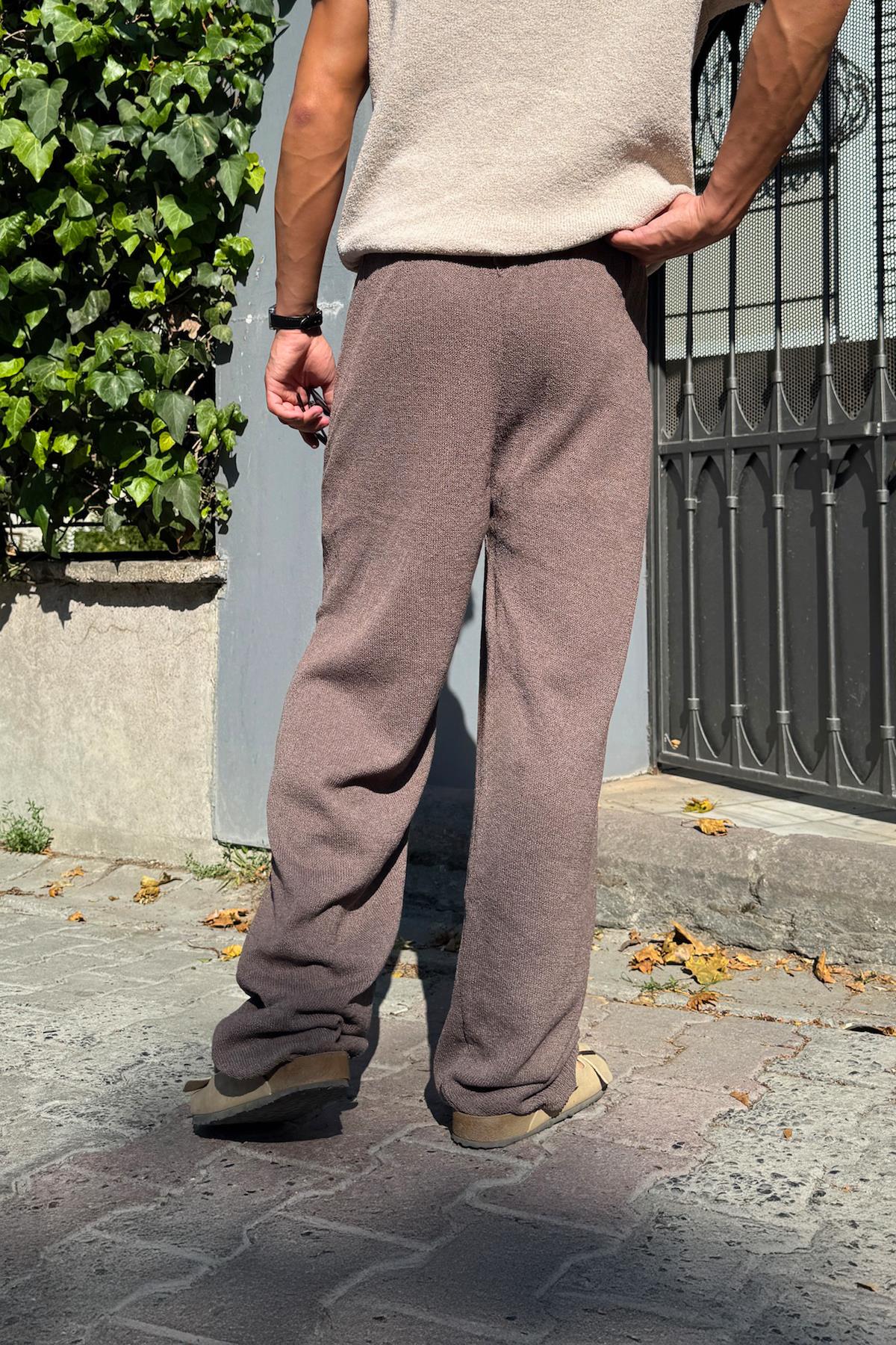 Basic Knitted Trousers with Elastic Waistband, Brown