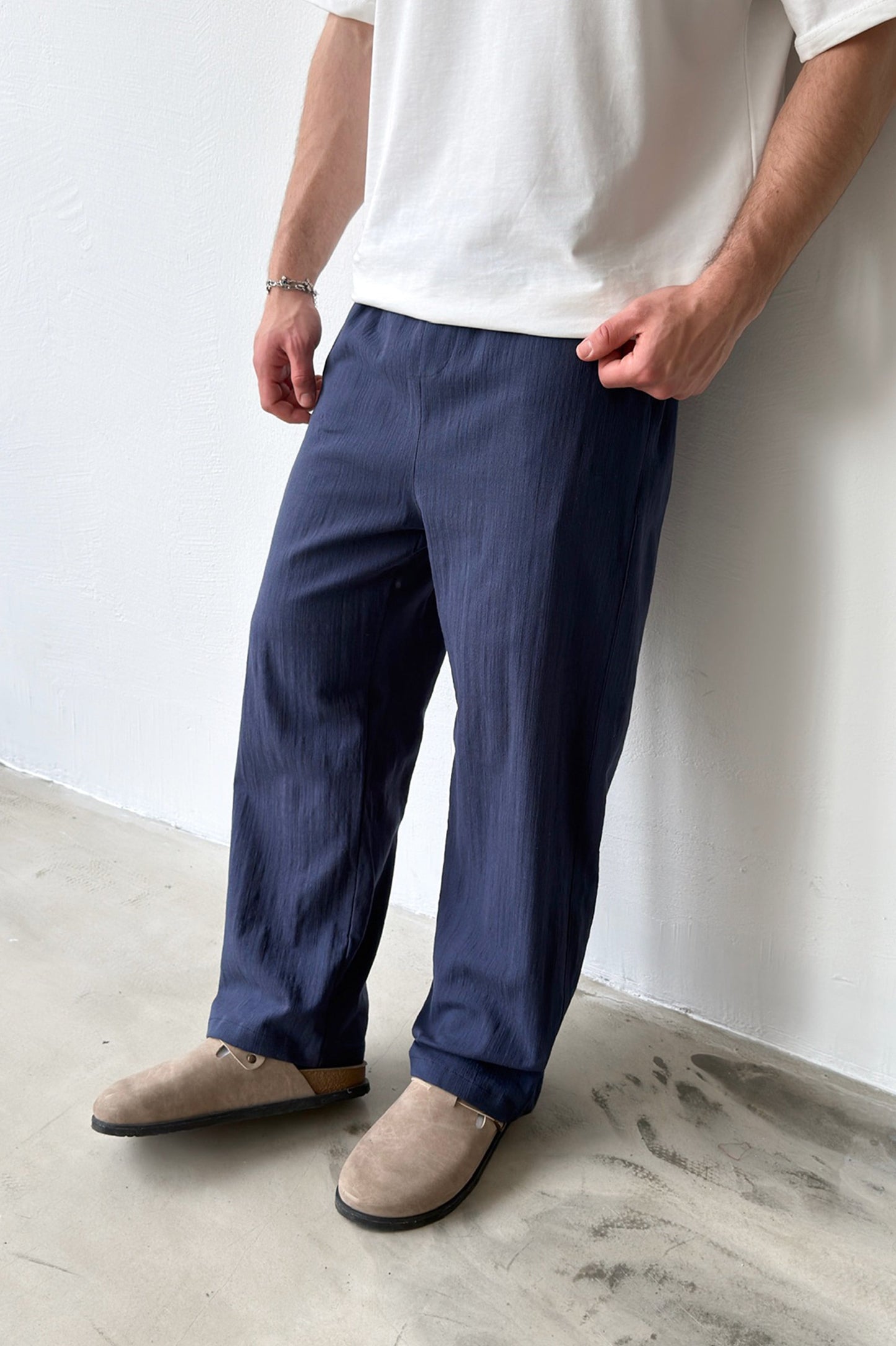 Linen Trousers with Elastic Waistband