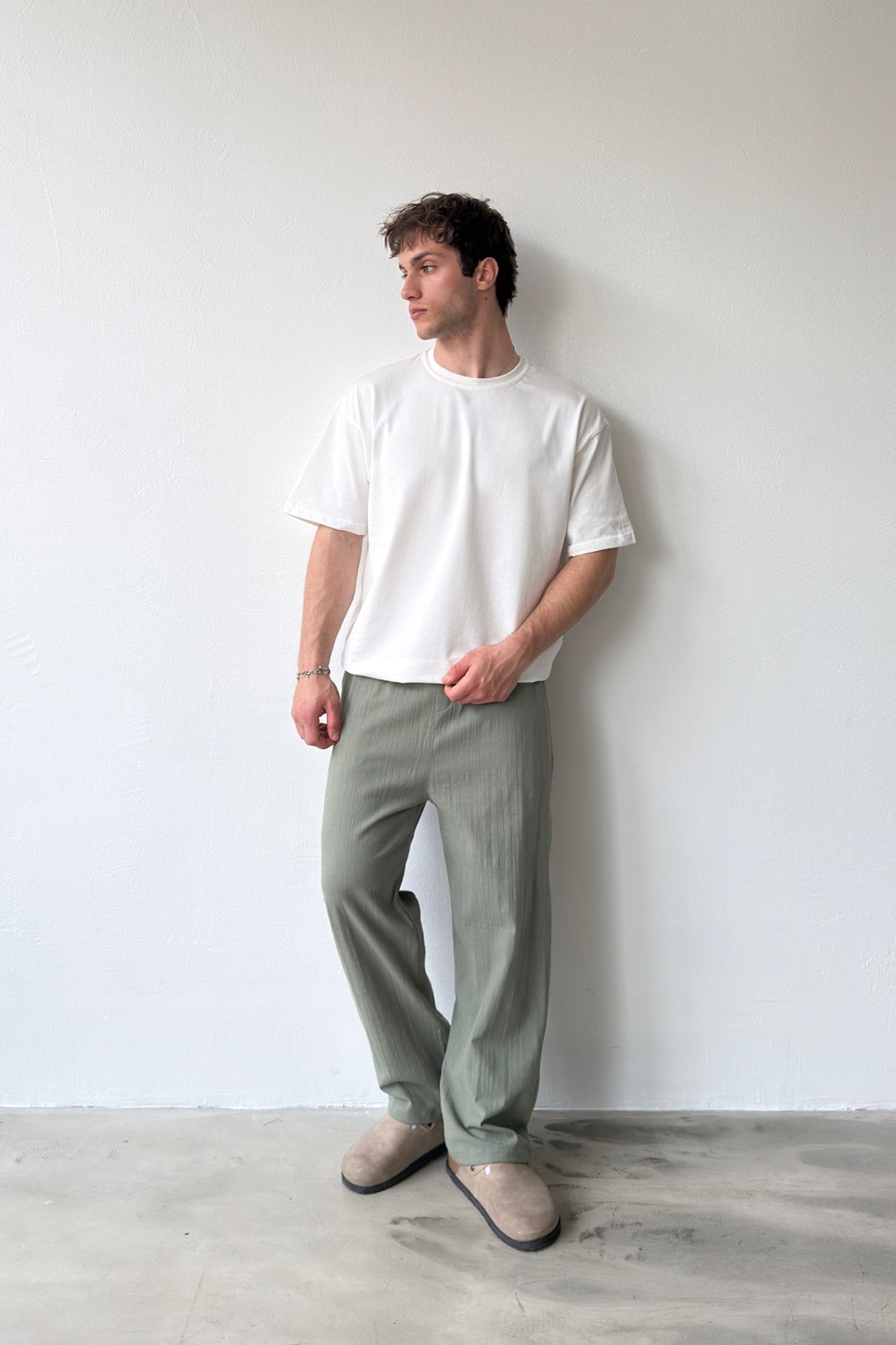 Linen Trousers with Elastic Waistband
